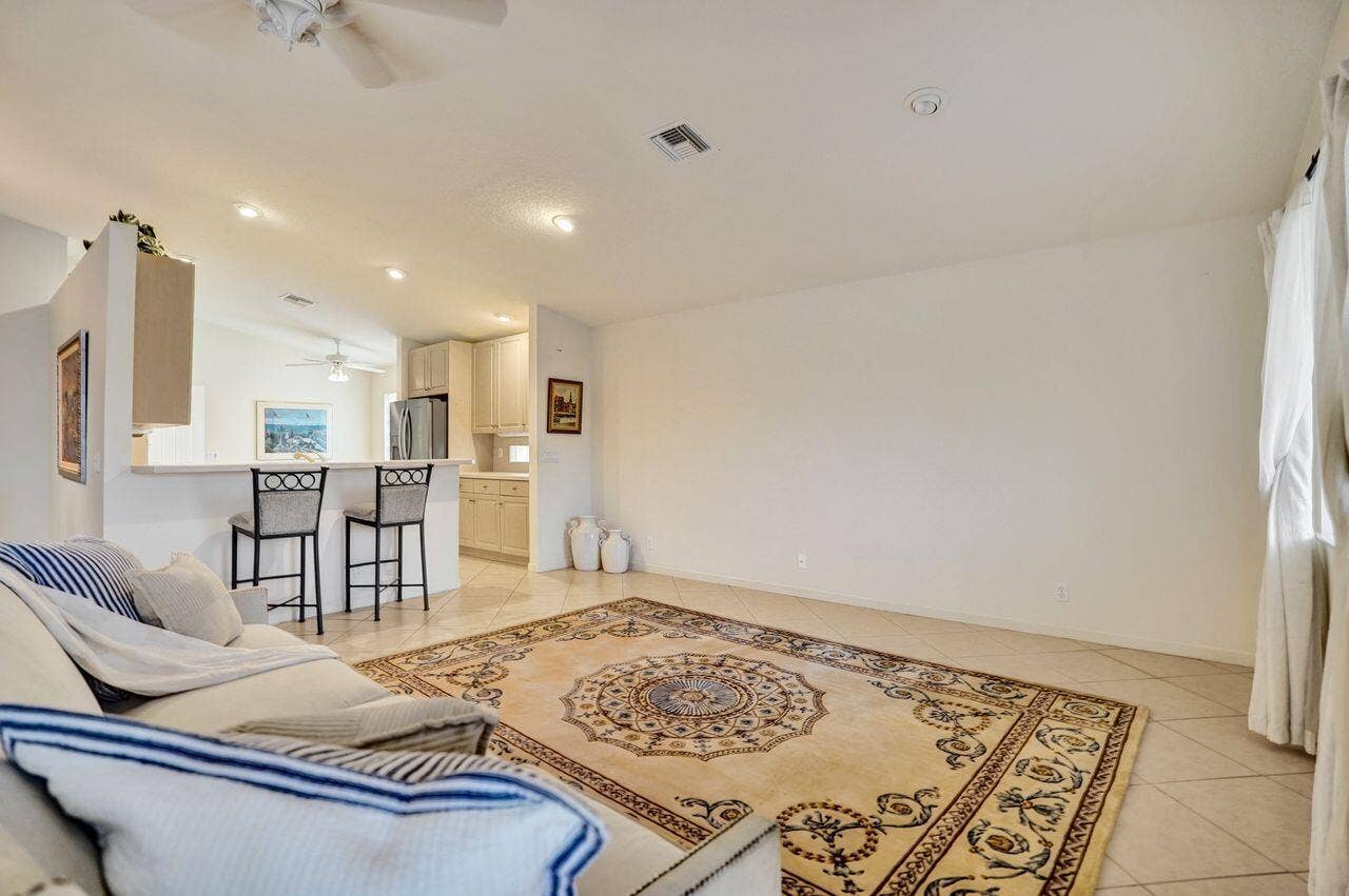 5303 Wycombe Avenue, Boynton Beach, FL 33437 DSC06582