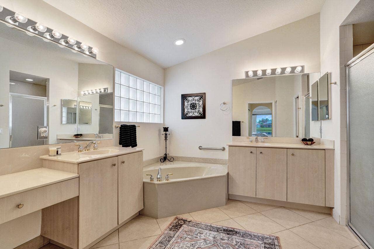 5303 Wycombe Avenue, Boynton Beach, FL 33437 DSC06660