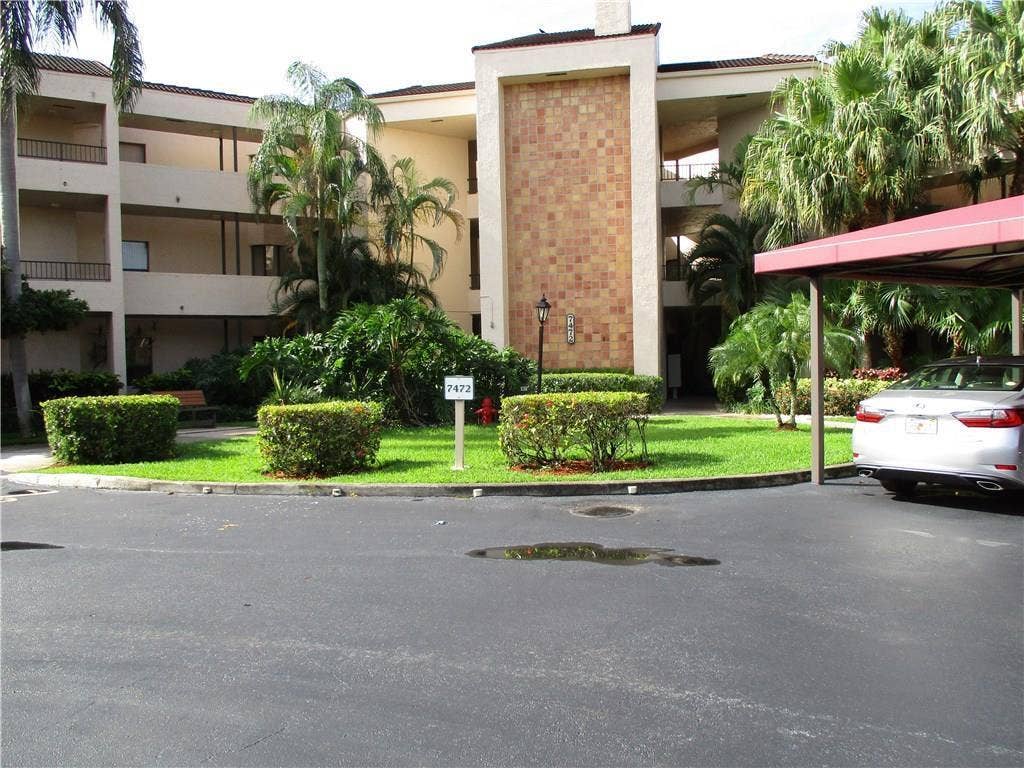 7472 La Paz Place, #203, Boca Raton, FL 33433 7472_1