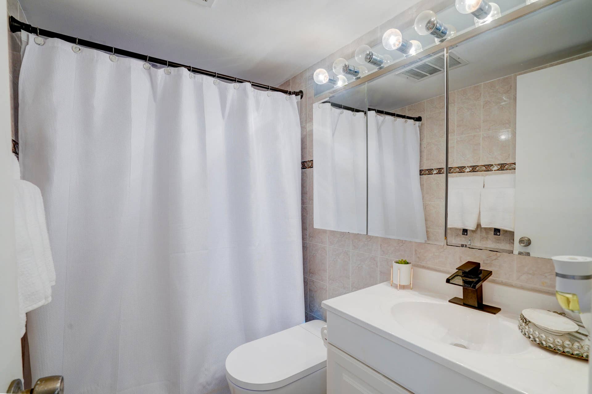 203 S WINDSOR I, #203, West Palm Beach, West Palm Beach, FL 33417 203WindsorI-31