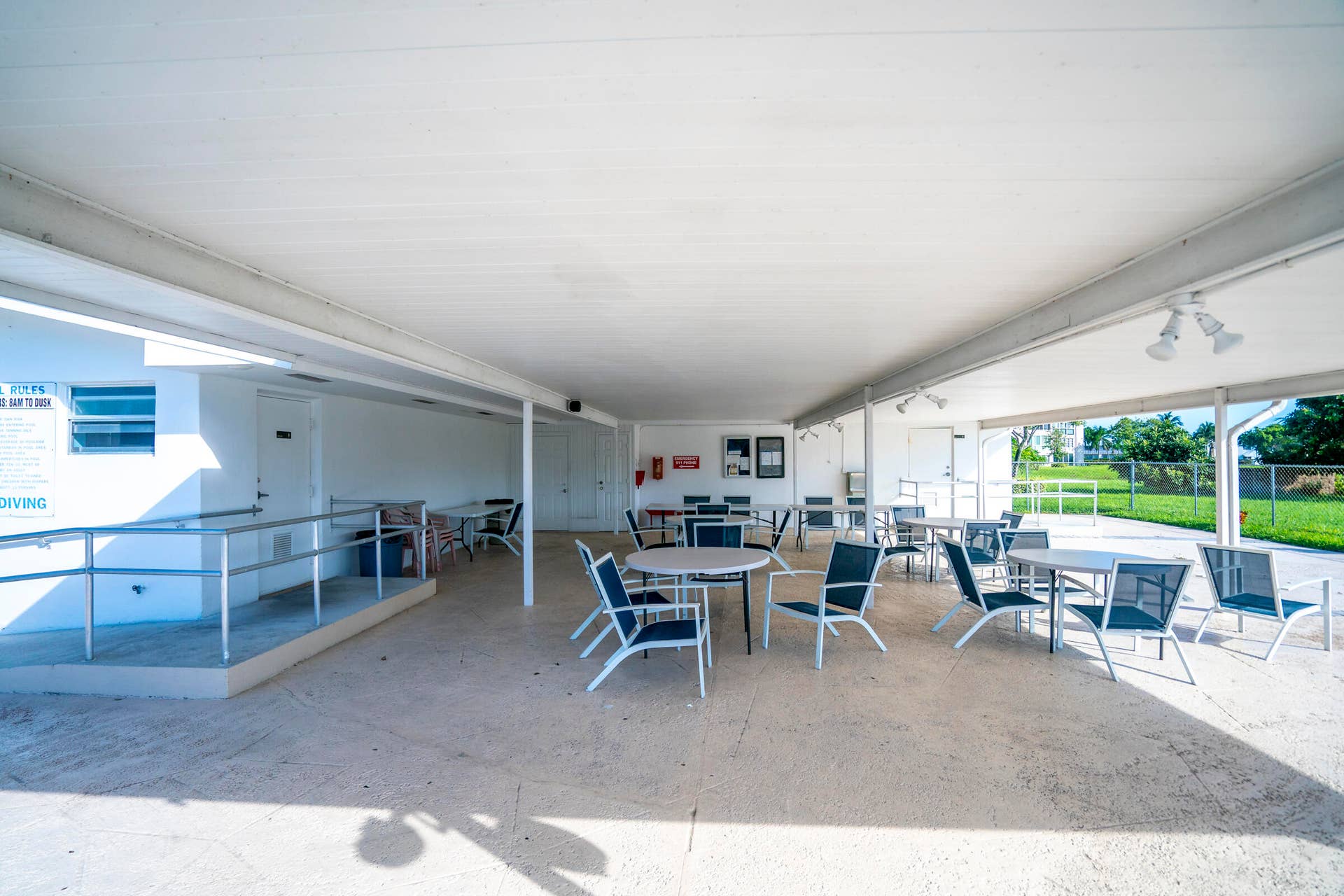 203 S WINDSOR I, #203, West Palm Beach, West Palm Beach, FL 33417 203WindsorI-46
