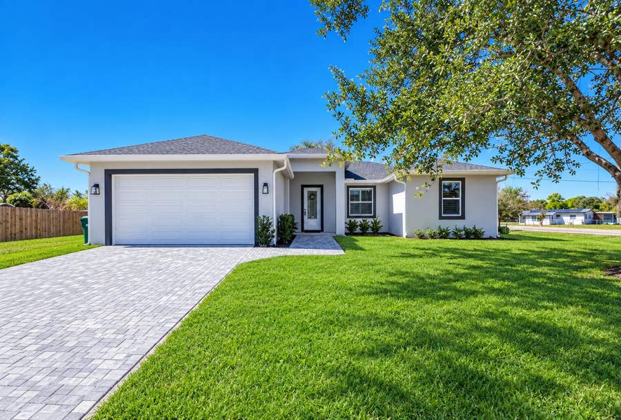 Property photo for 3573 NW 18th Avenue, Okeechobee, FL