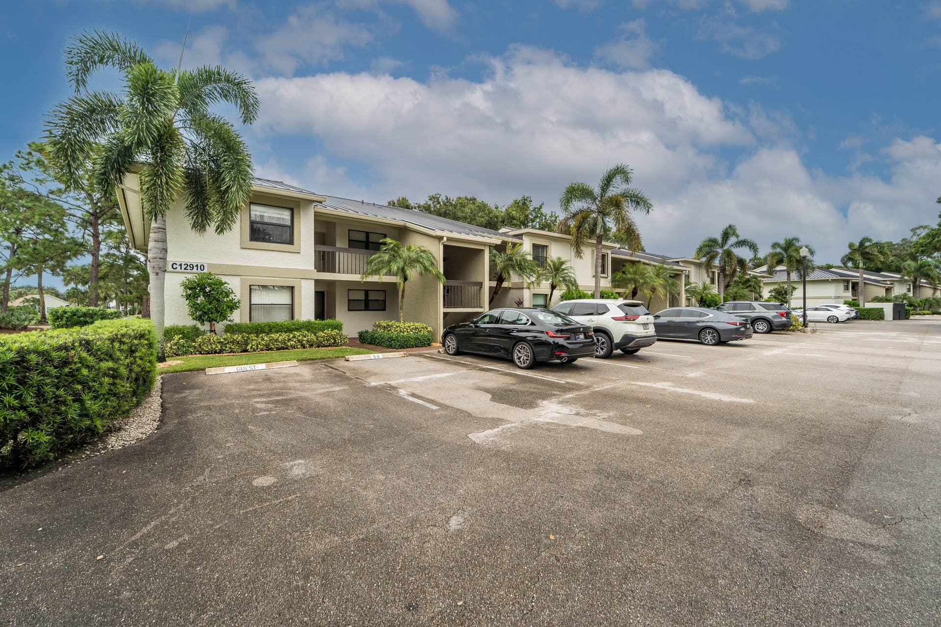12910 Briarlake Drive, #C202, West Palm Beach, FL 33418 12910 Briarlake drive-202 o-10