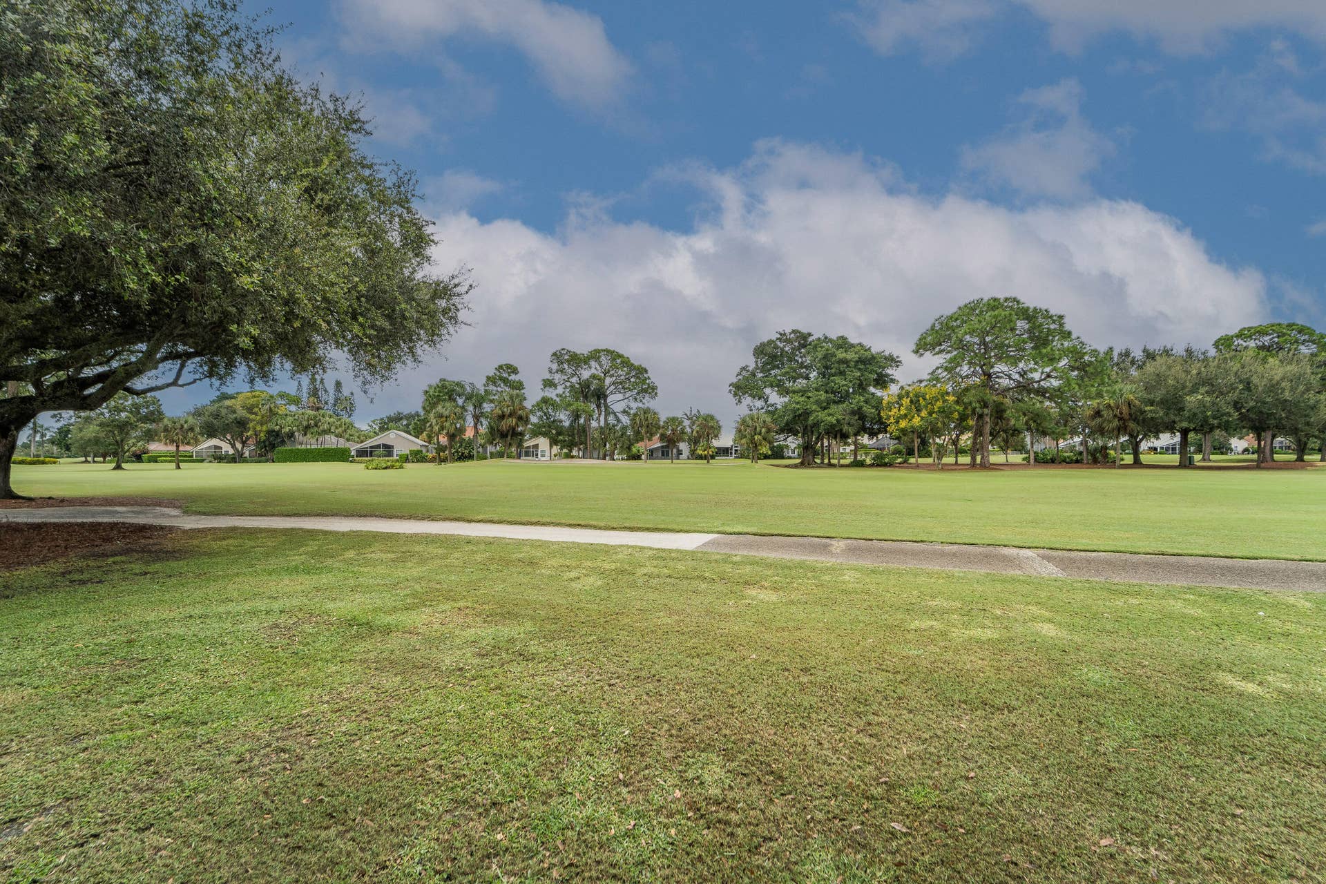 12910 Briarlake Drive, #C202, West Palm Beach, FL 33418 12910 Briarlake drive-202 o-6