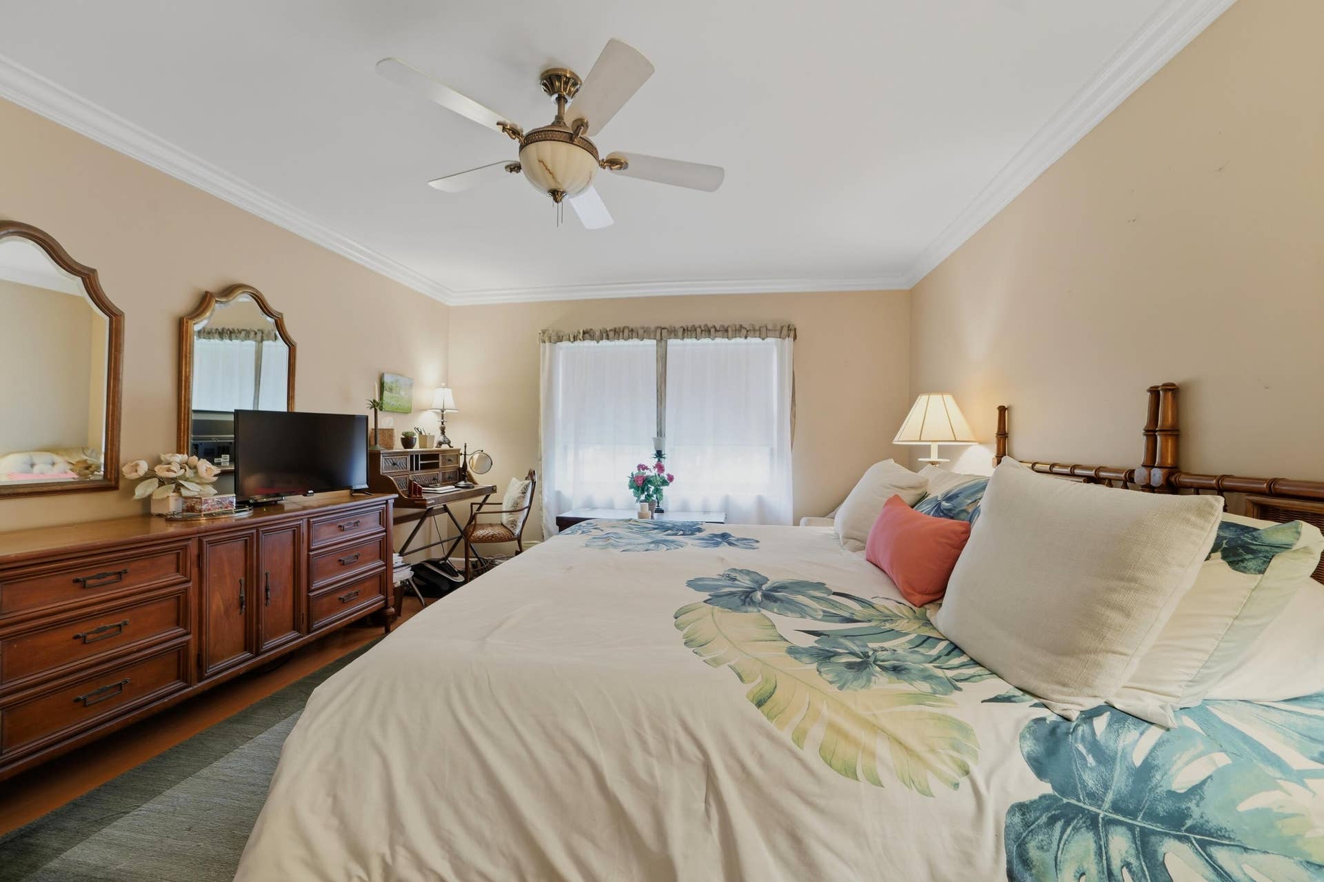 12910 Briarlake Drive, #C202, West Palm Beach, FL 33418 Master Bedroom