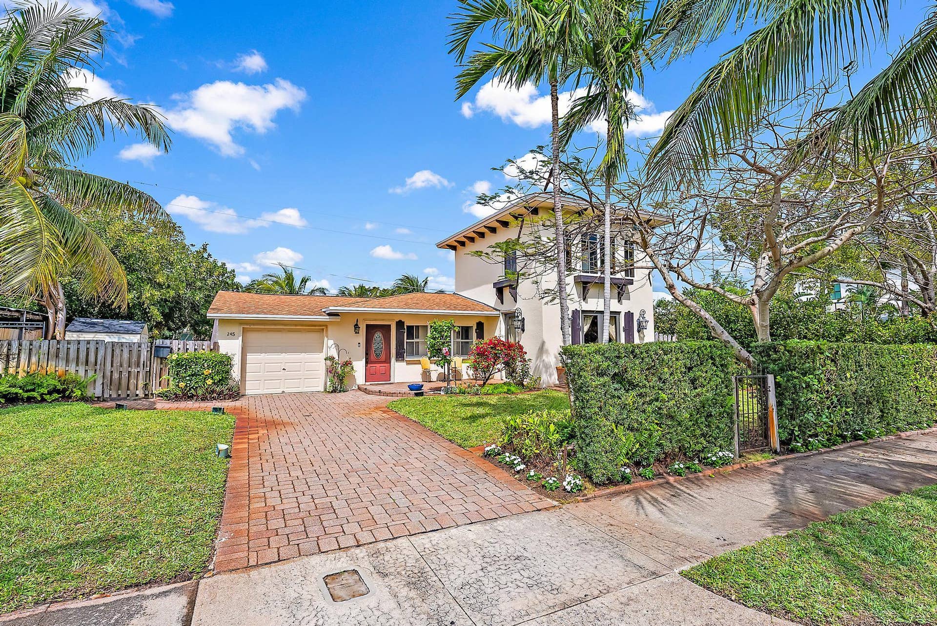 245 Arlington Rd -27