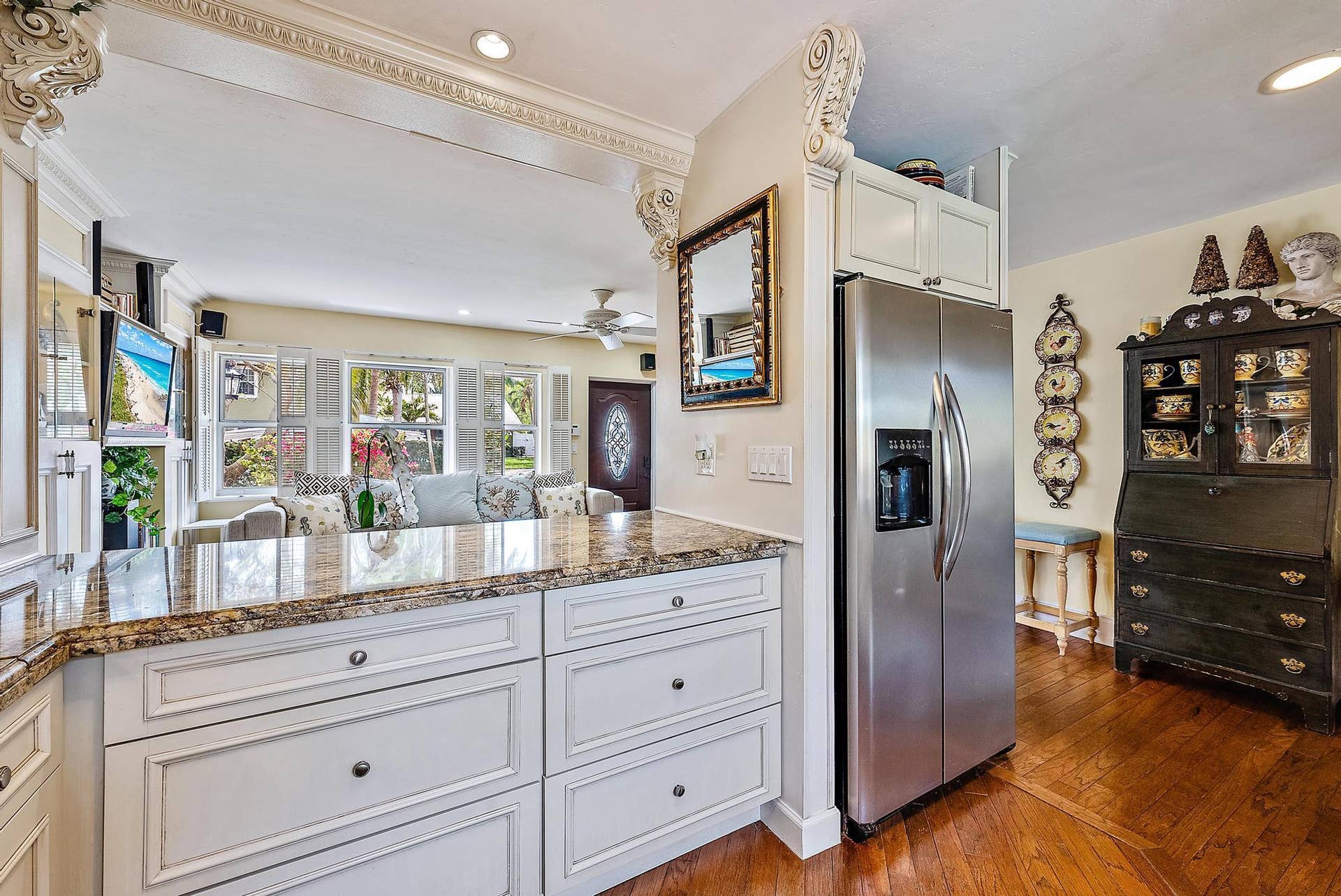 245 Arlington Rd -23