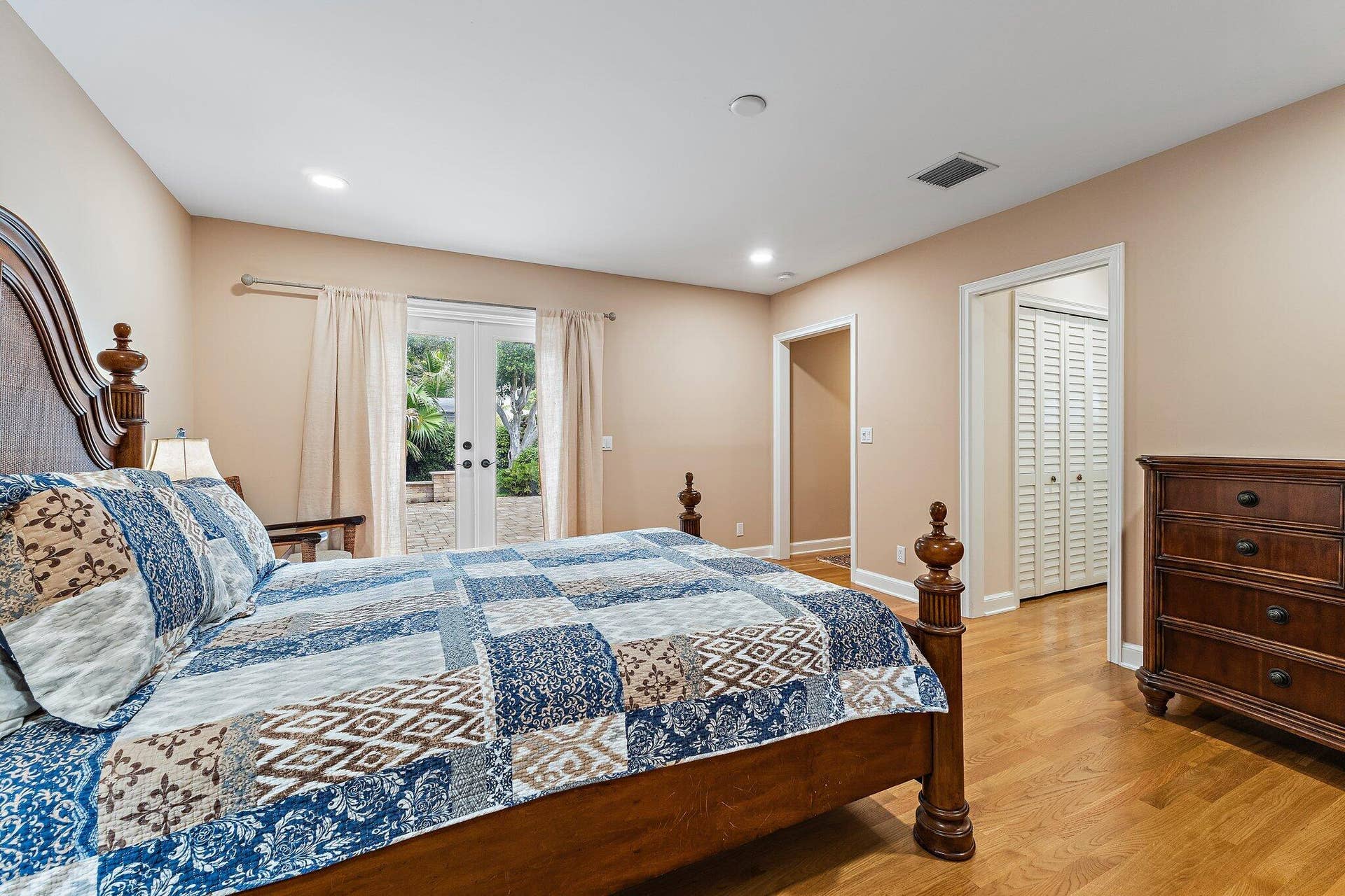 324 Sandal Lane, Palm Beach Shores, FL 33404 Primary Bedroom