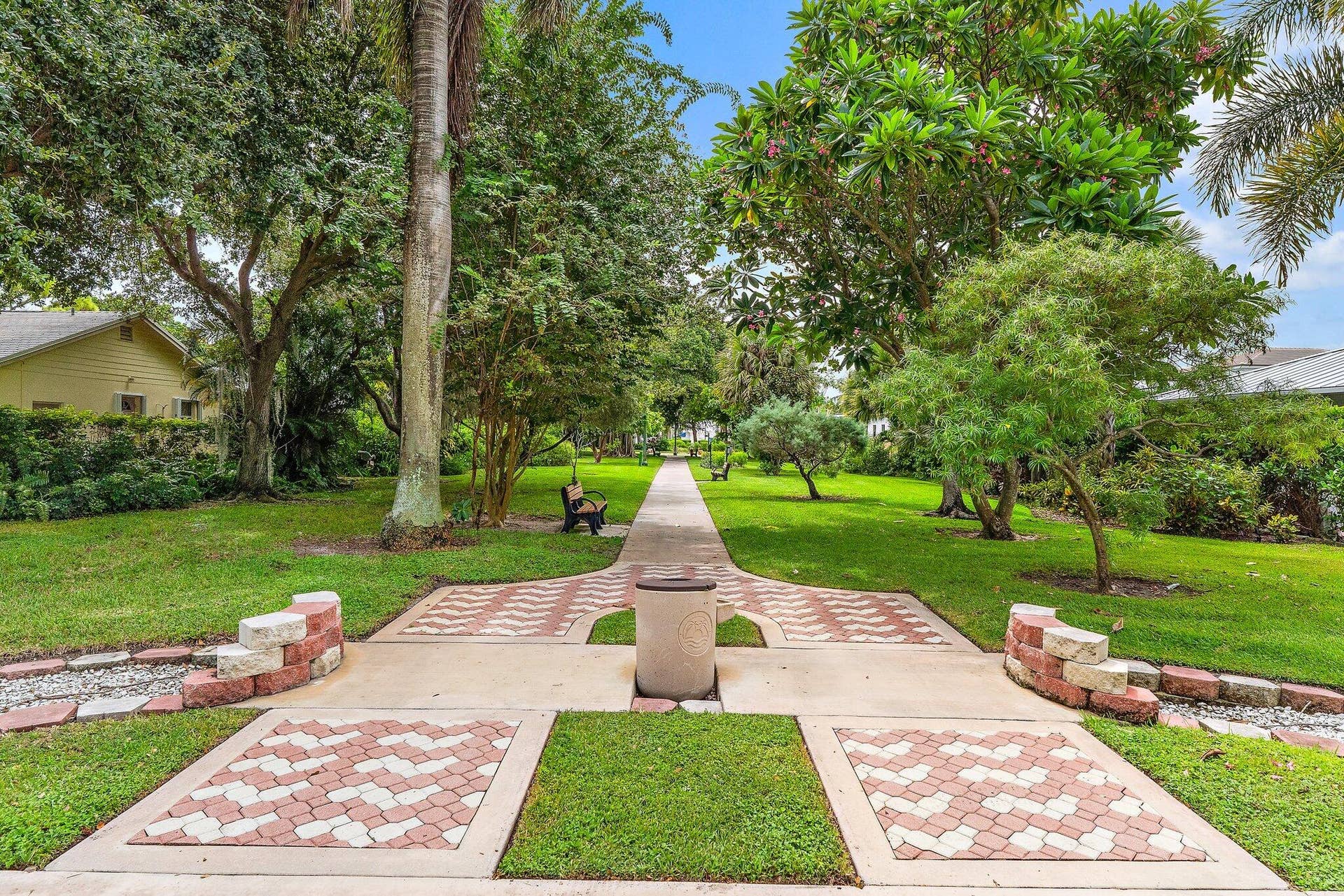 324 Sandal Lane, Palm Beach Shores, FL 33404 Palm Beach Shores Walk Way