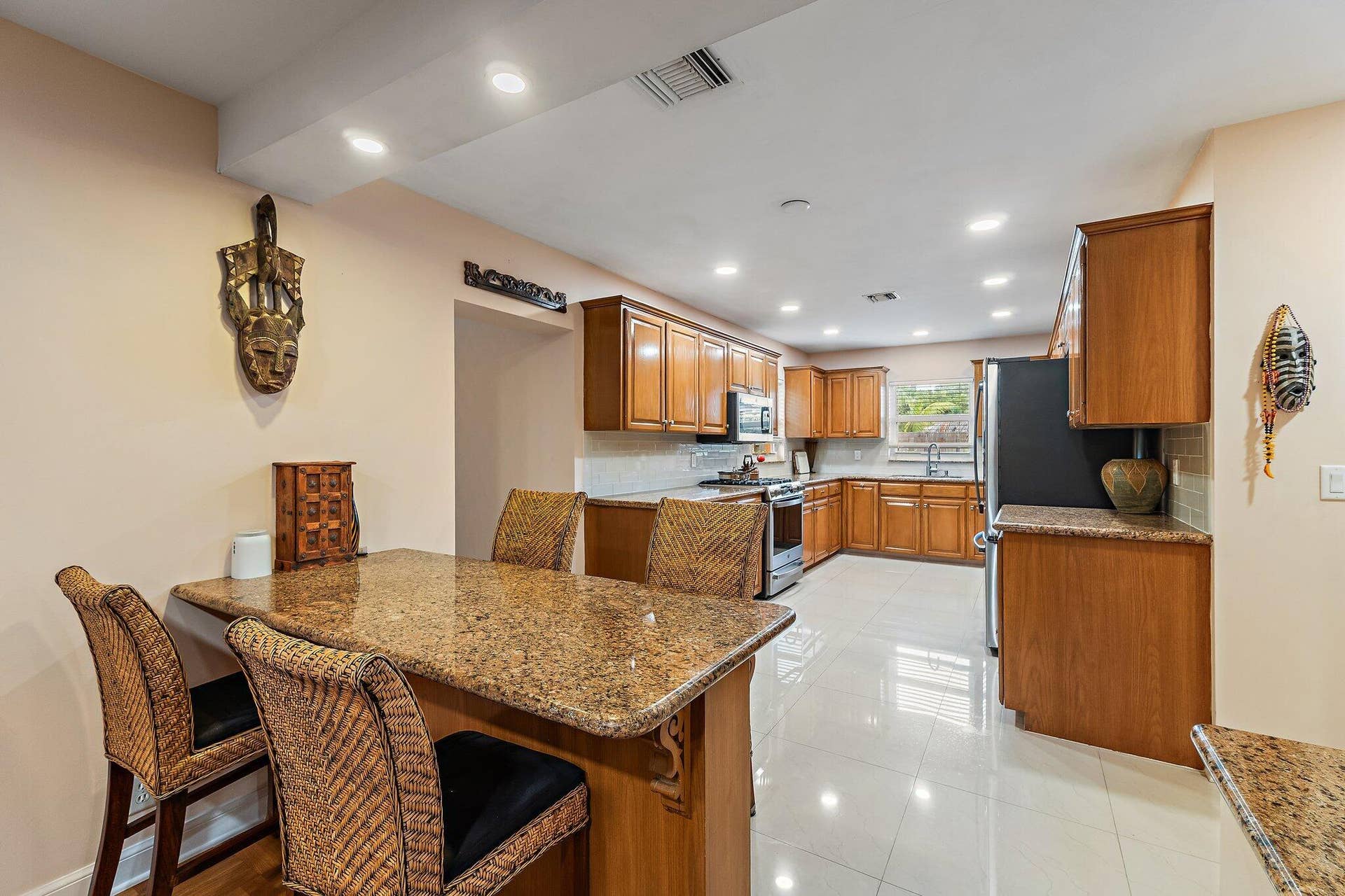 324 Sandal Lane, Palm Beach Shores, FL 33404 Kitchen