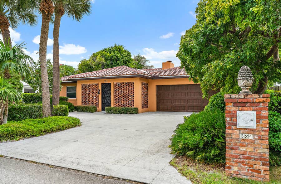 Property photo for 324 Sandal Lane, Palm Beach Shores, FL