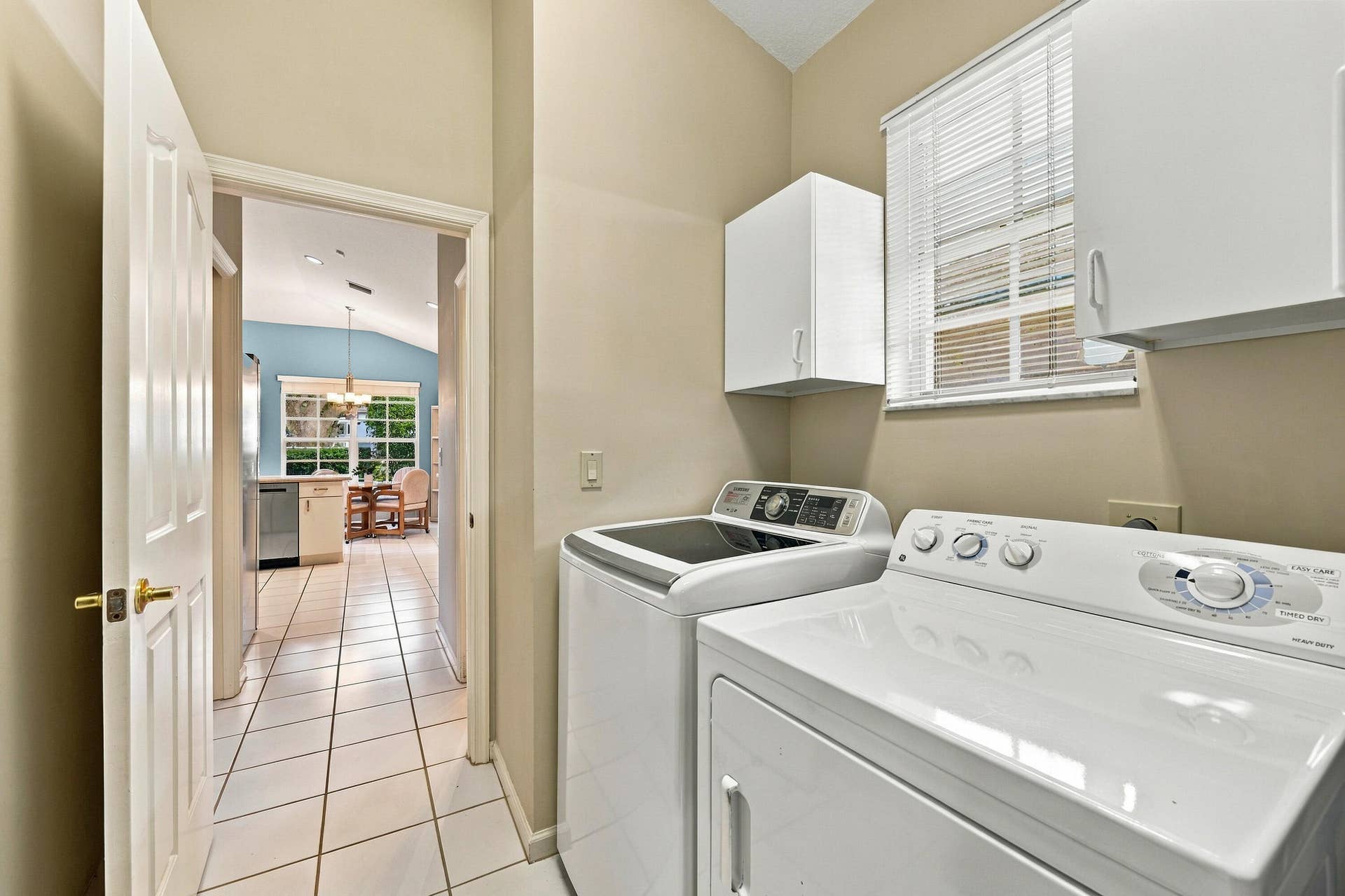 2005 NW 127th Terrace, Coral Springs, FL 33071 IMG_3473