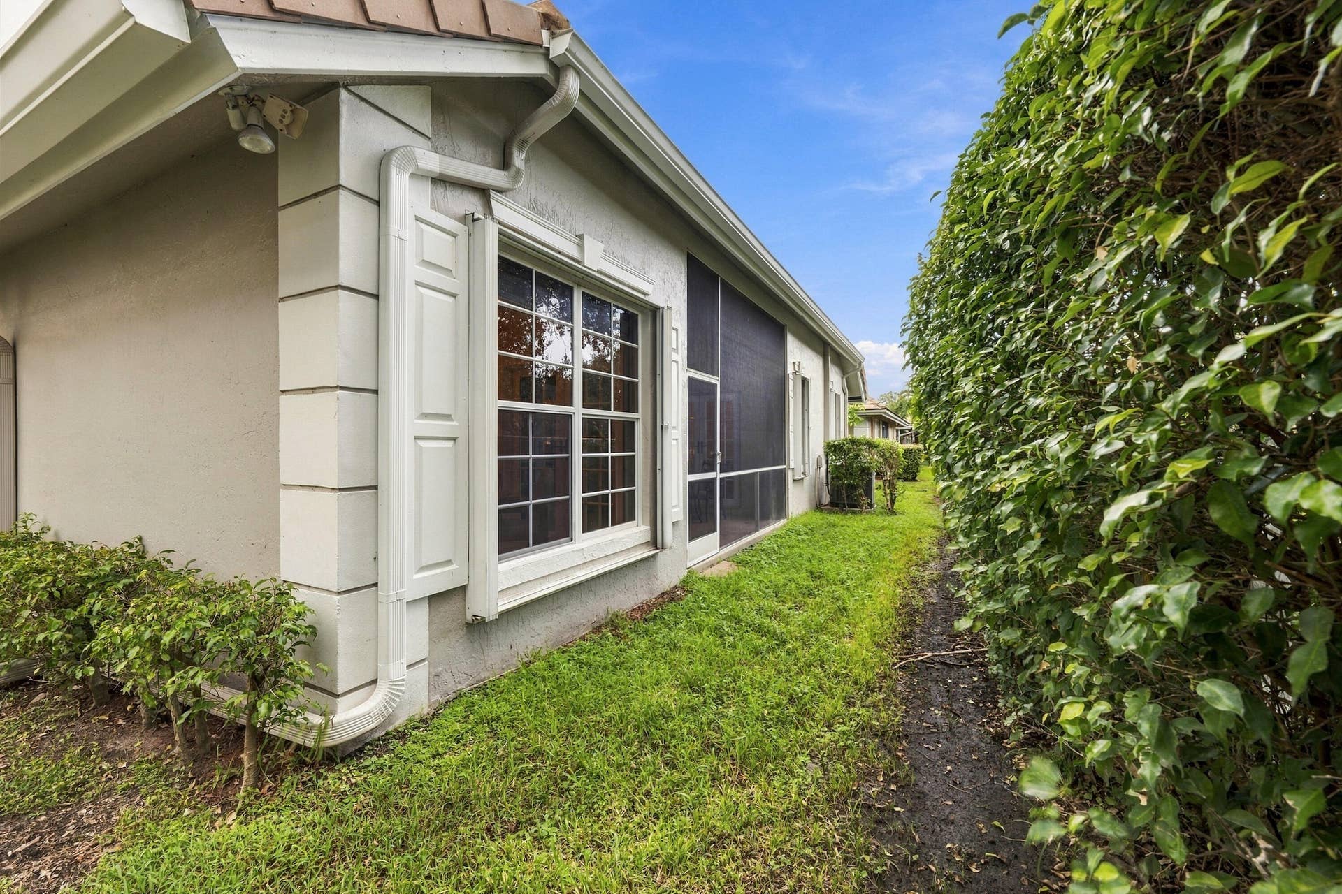 2005 NW 127th Terrace, Coral Springs, FL 33071 IMG_3477