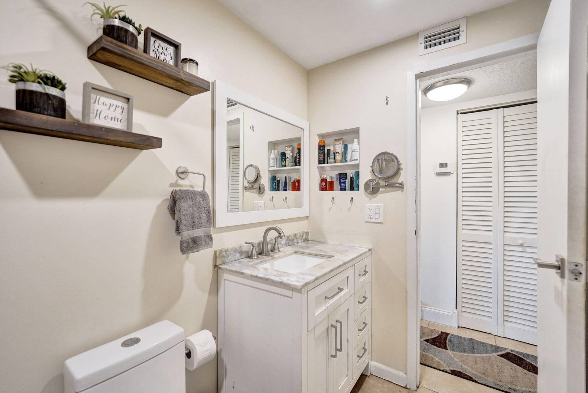 1901 N Andrews Avenue, #Apt 214, Wilton Manors, FL 33311 47-web-or-mls-DSC05759