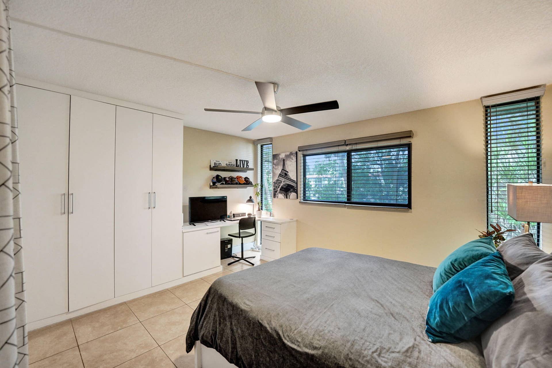 1901 N Andrews Avenue, #Apt 214, Wilton Manors, FL 33311 53-web-or-mls-DSC05777