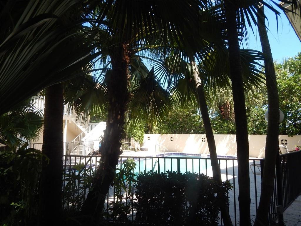 2110 NE 39th Street, #4-A, Fort Lauderdale, Fort Lauderdale, FL 33308 Awesome Coral Ridge location!