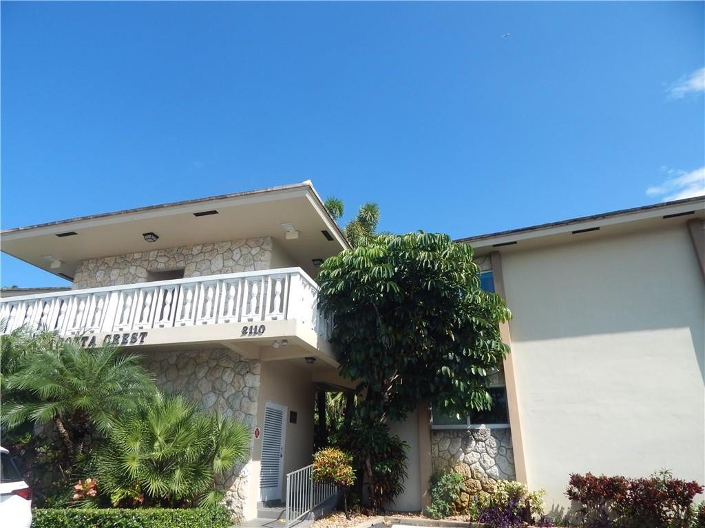 2110 NE 39th Street, #4-A, Fort Lauderdale, Fort Lauderdale, FL 33308 Costa Crest