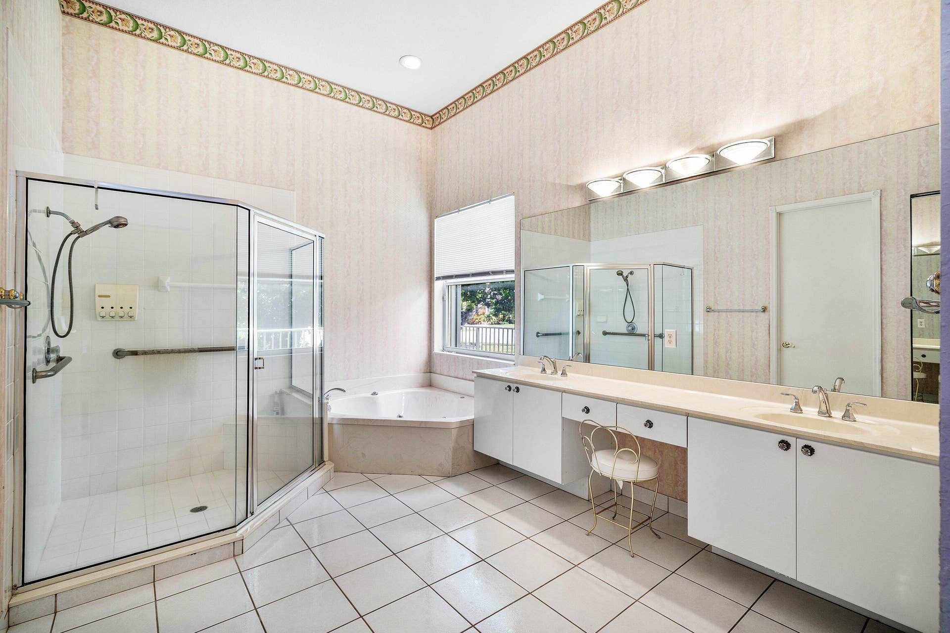 029-11054BlueCoralDrive-BocaRaton-FL-334