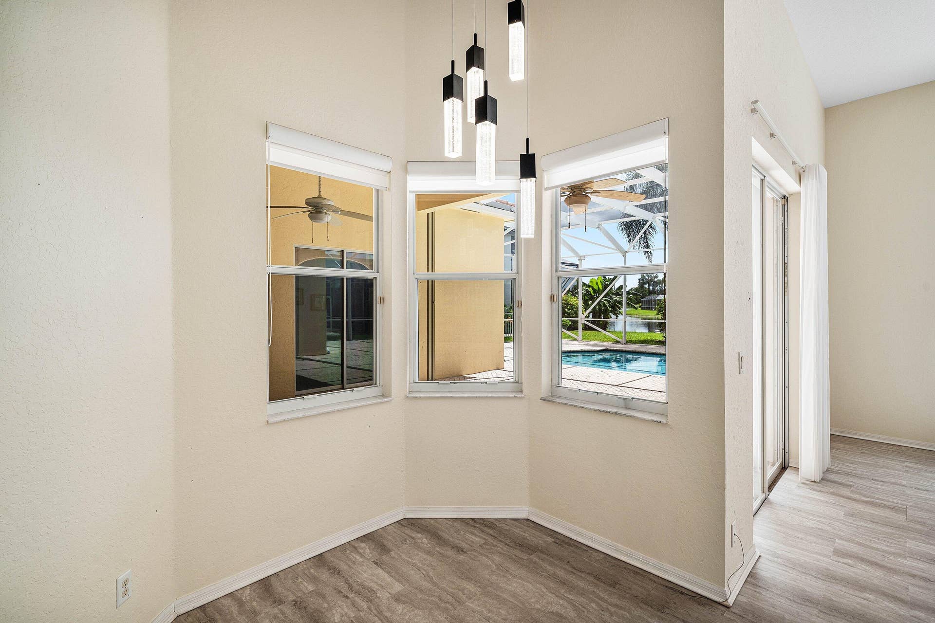 011-11054BlueCoralDrive-BocaRaton-FL-334