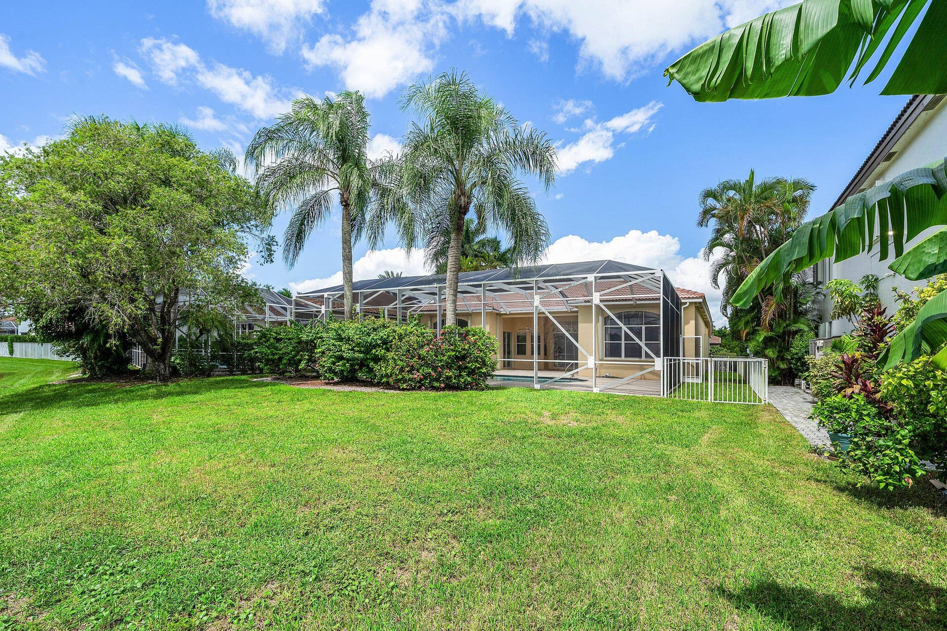 040-11054BlueCoralDrive-BocaRaton-FL-334