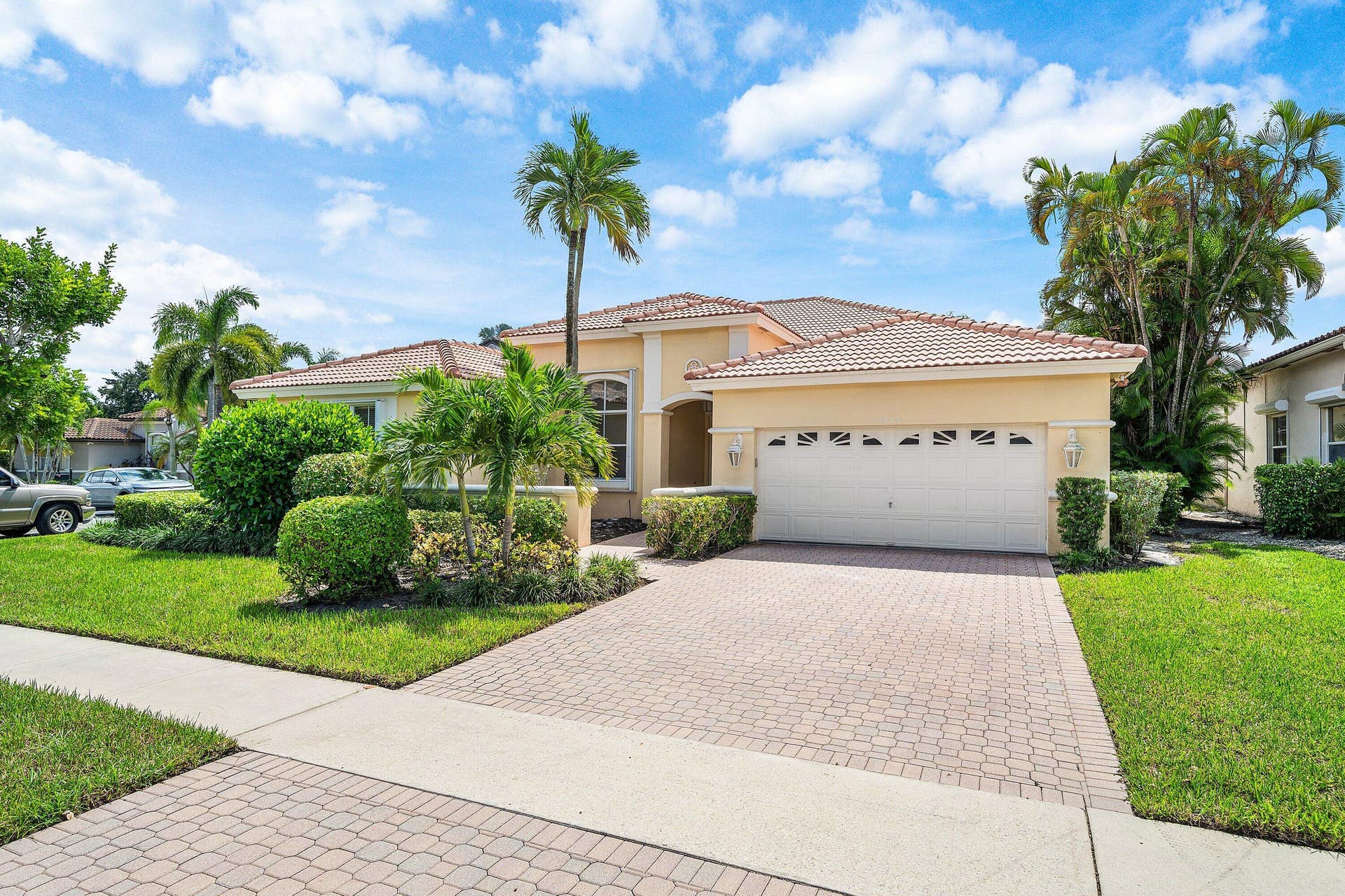 003-11054BlueCoralDrive-BocaRaton-FL-334