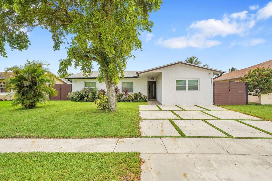 Property photo for 7506 SW 7TH Court, North Lauderdale, FL