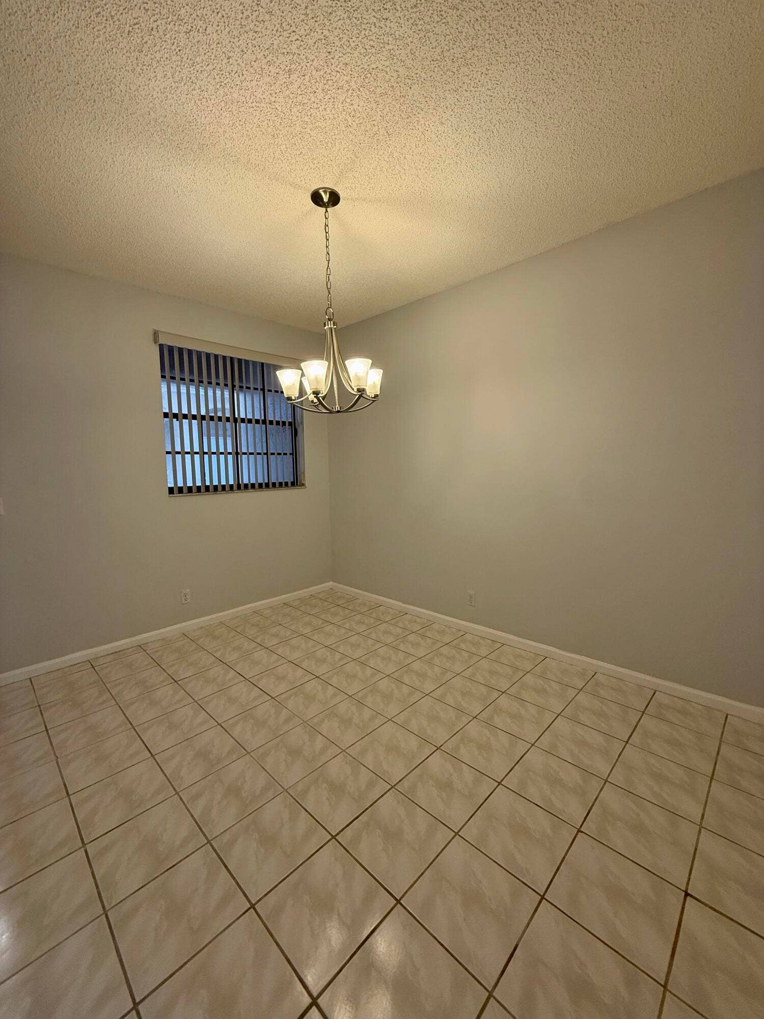 6769 Montego Bay Boulevard, Boca Raton, FL 33433 Dining area