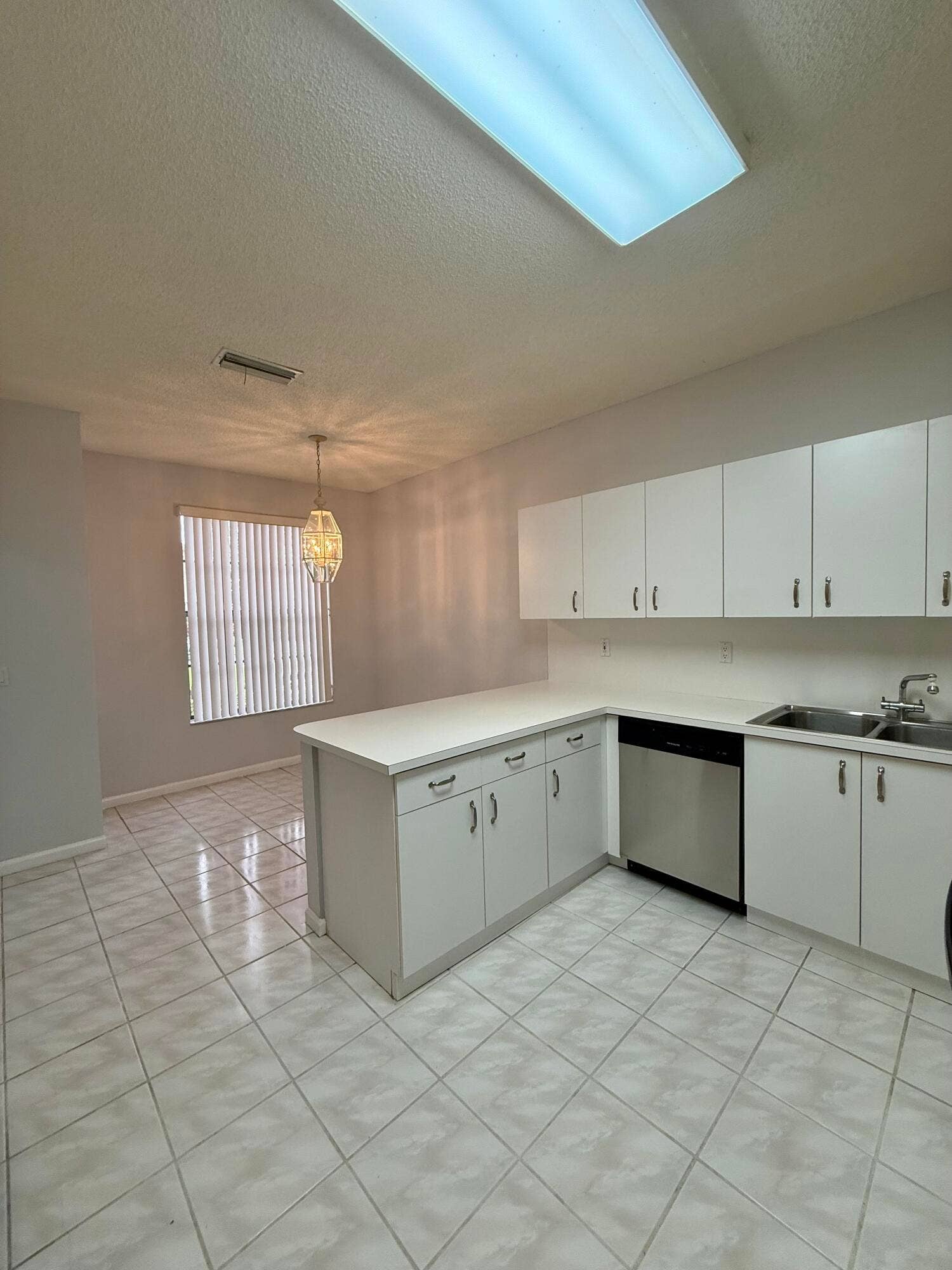6769 Montego Bay Boulevard, Boca Raton, FL 33433 Kitchen