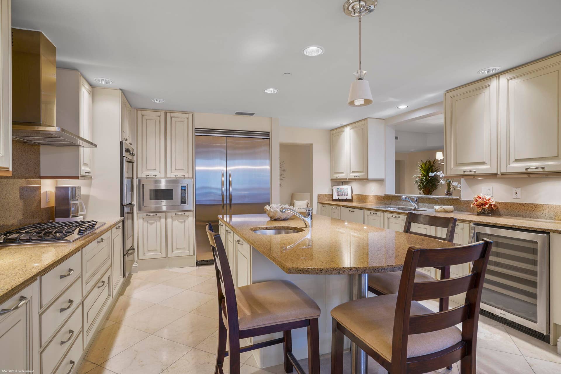3800 N Ocean Dr 1751 009