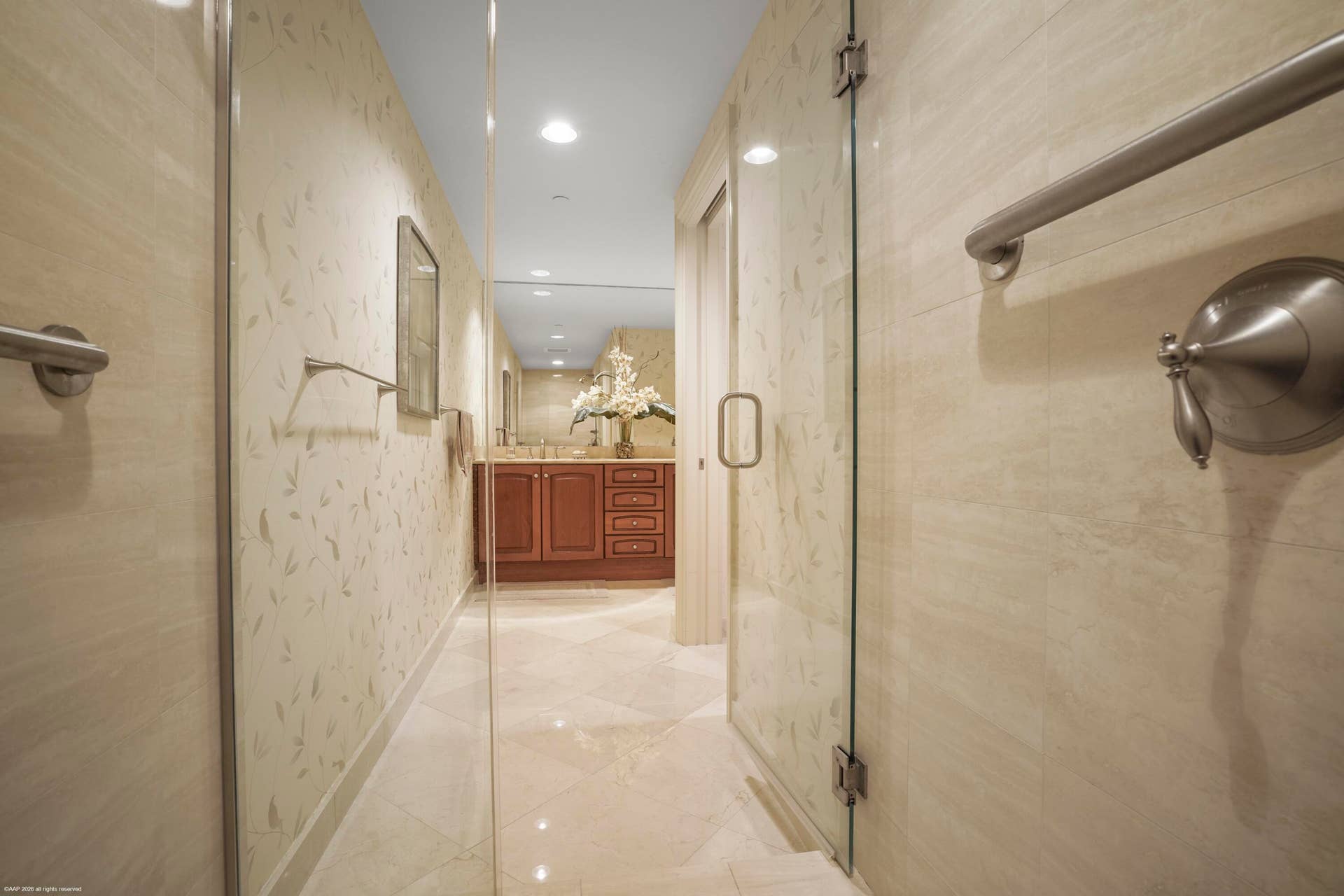3800 N Ocean Dr 1751 037