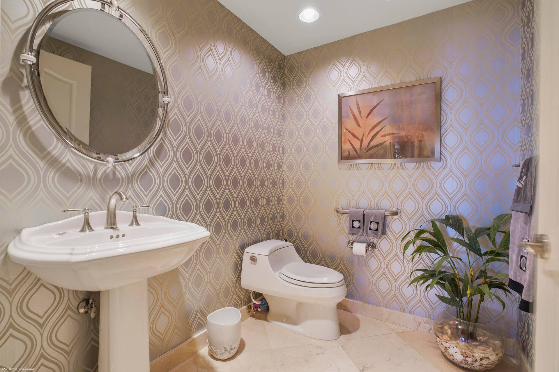 3800 N Ocean Dr 1751 046