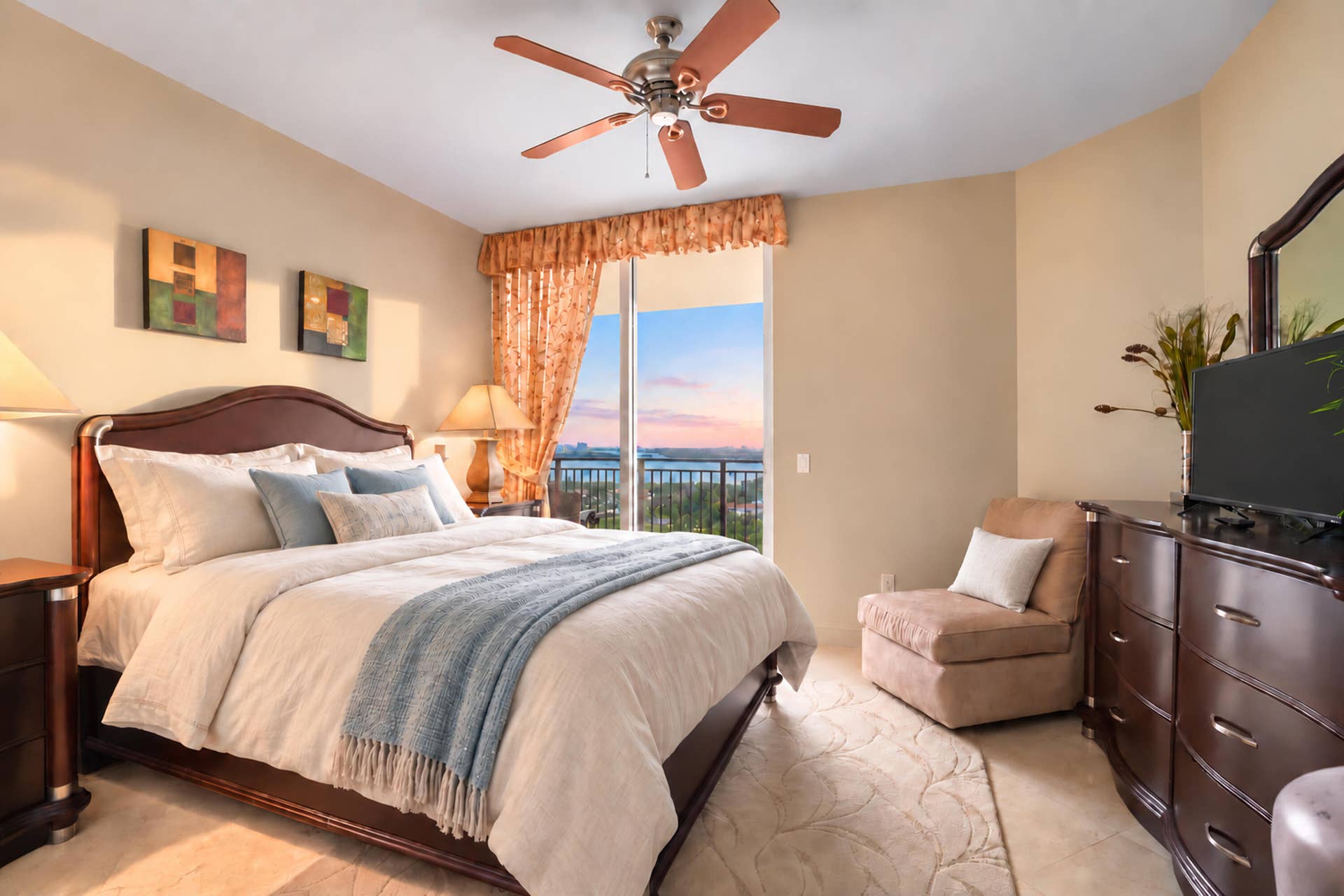 3800 N Ocean Dr 1751 031