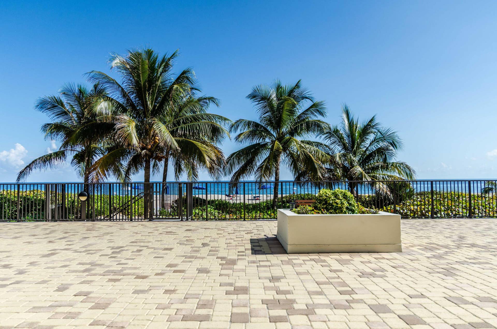 OCEANFRONT Promenade