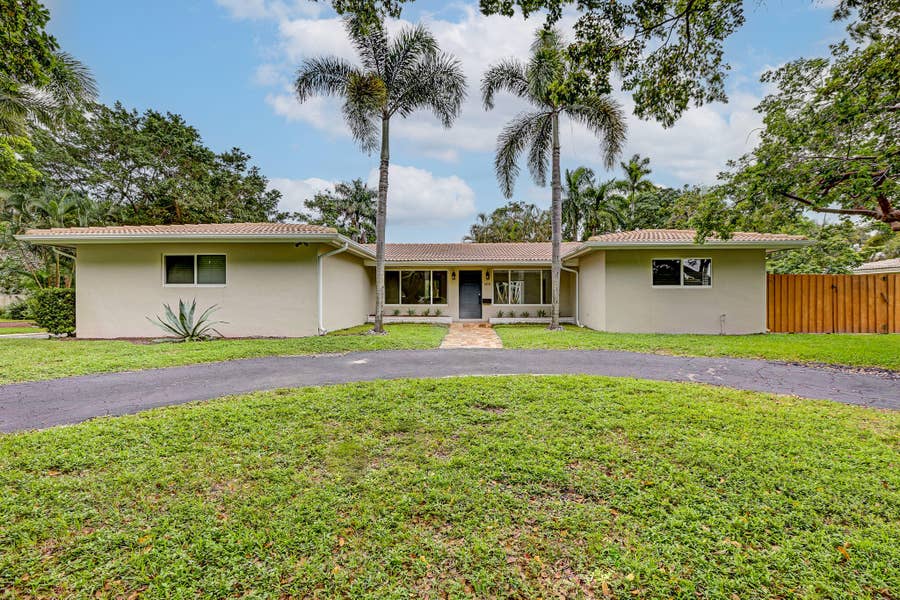 Property photo for 500 SW 62ND Avenue, Plantation, FL