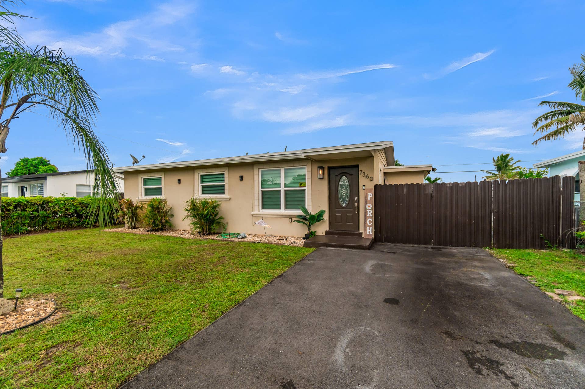 7360 ARTHUR Street, Hollywood, FL 33024 03