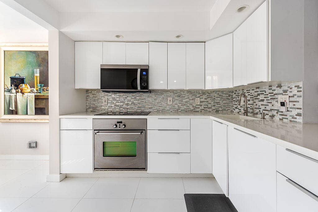 285SE19thAve#203.DeerfieldBeach-5