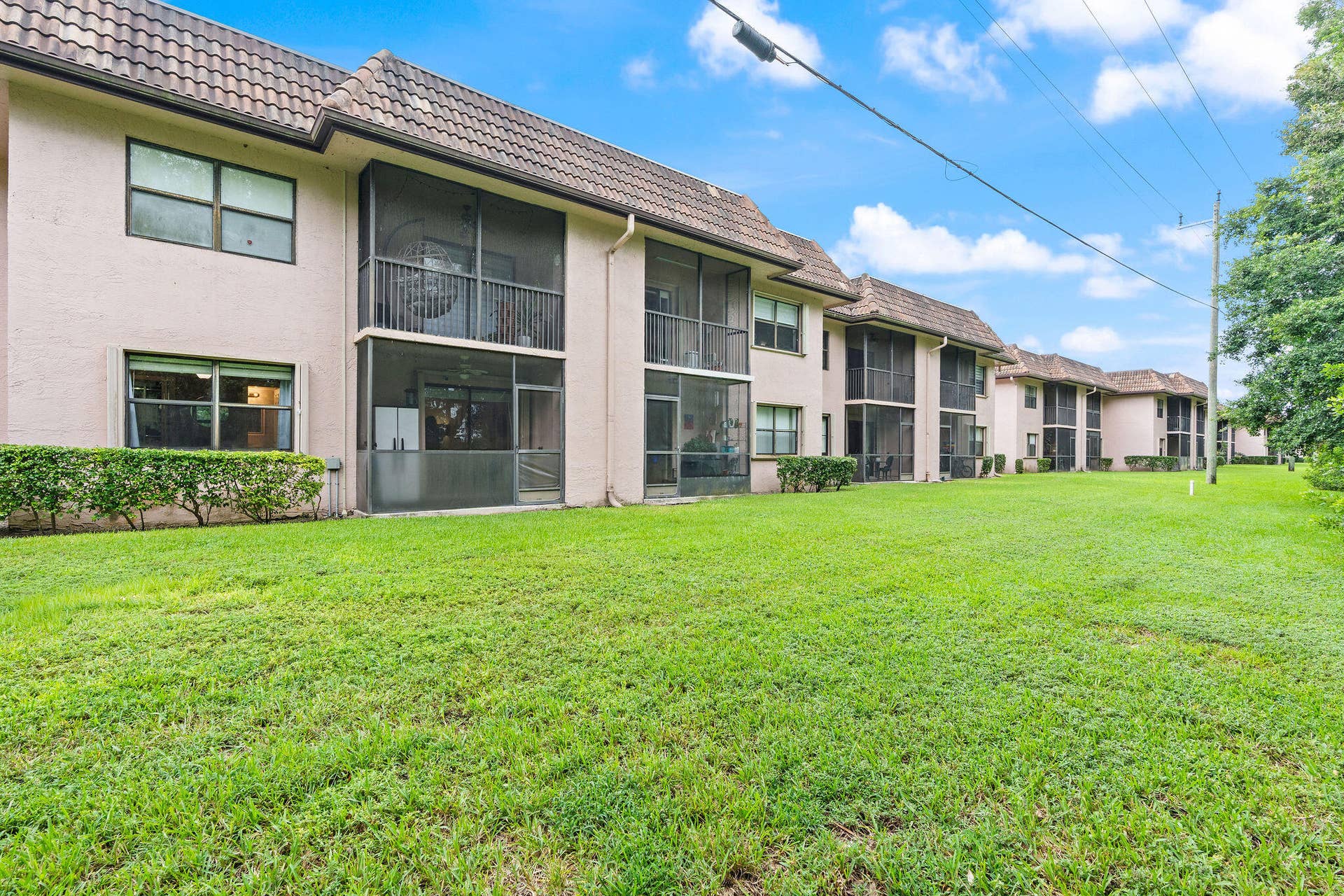 10417 NW 11TH Street, #104, Pembroke Pines, FL 33026 646_