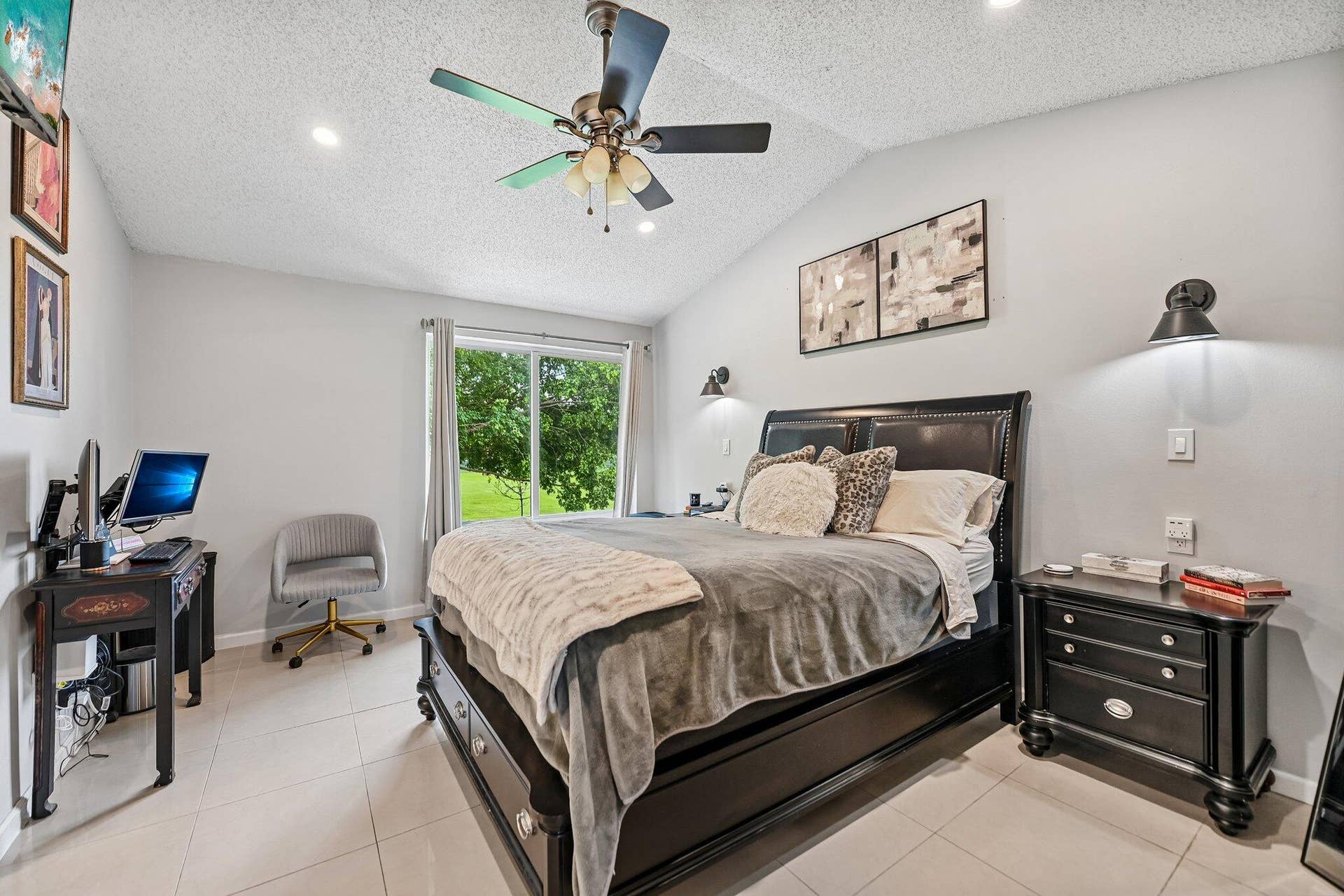 22-web-or-mls-SW 95th Ter-S3009-022r