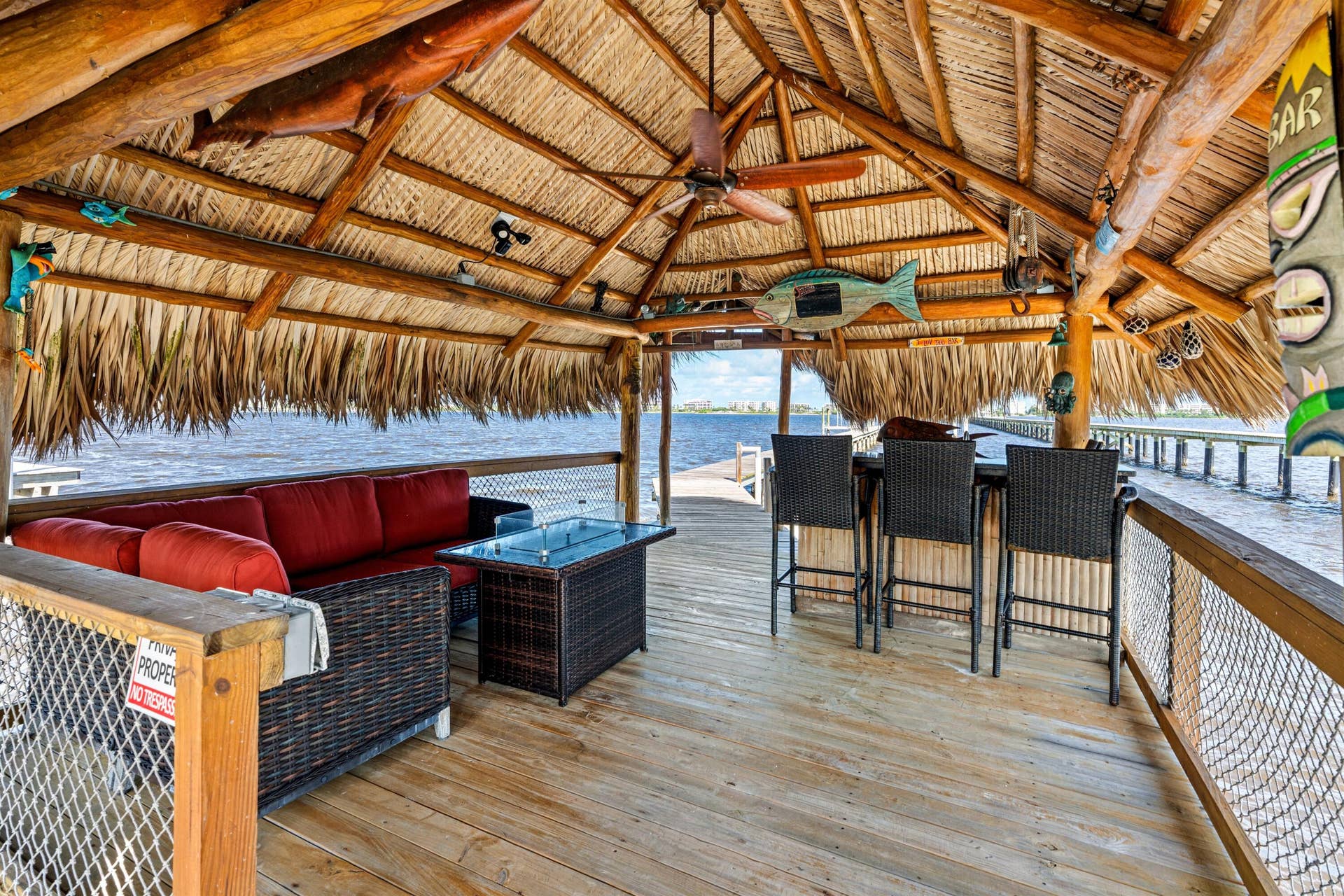 CABANA_ANGLE_LEFT