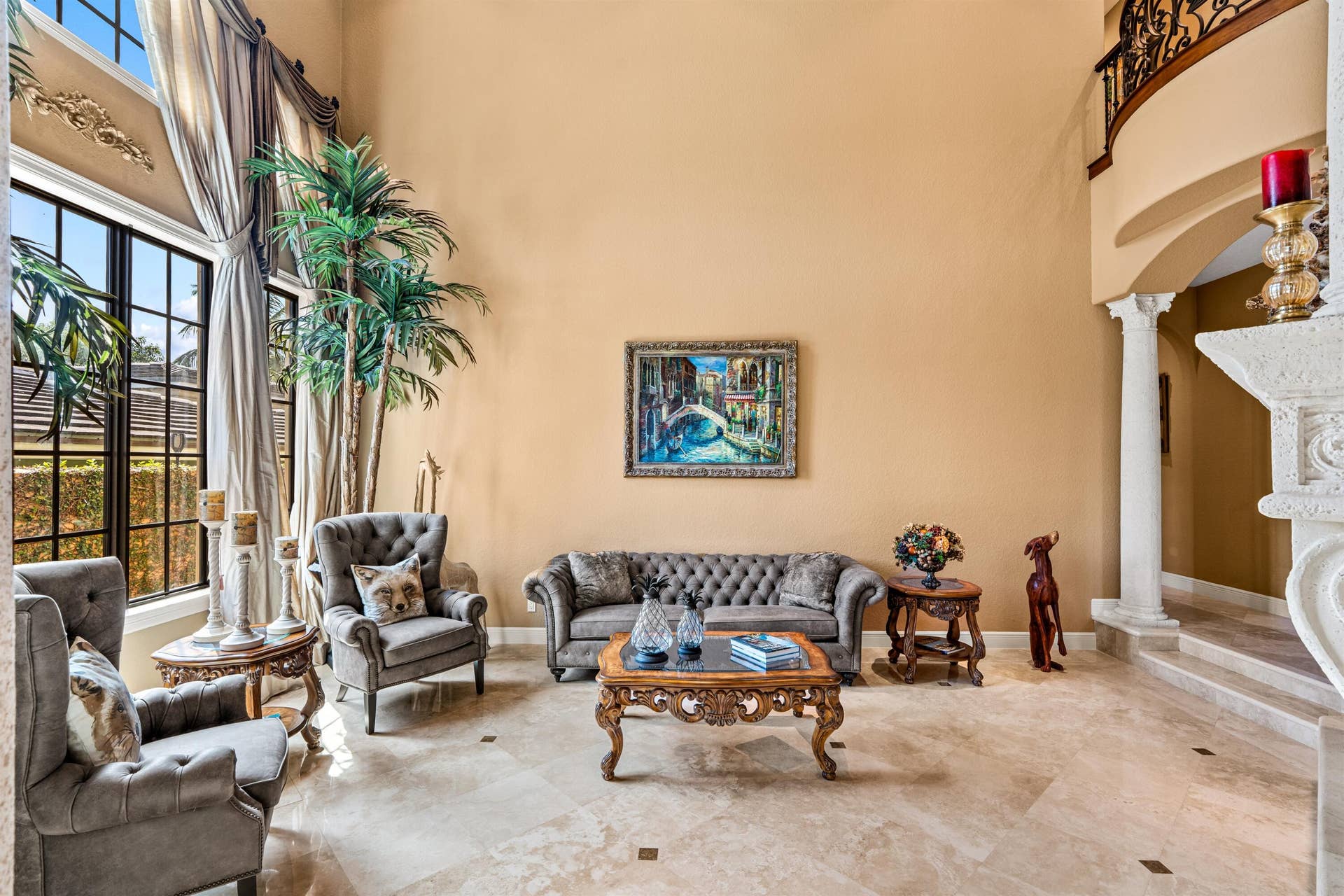 LIVING_ROOM_STRAIGHT_RIGHT