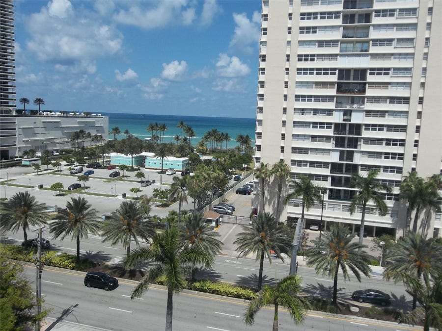 Property photo for 1893 S OCEAN Drive, #910, Hallandale Beach, FL