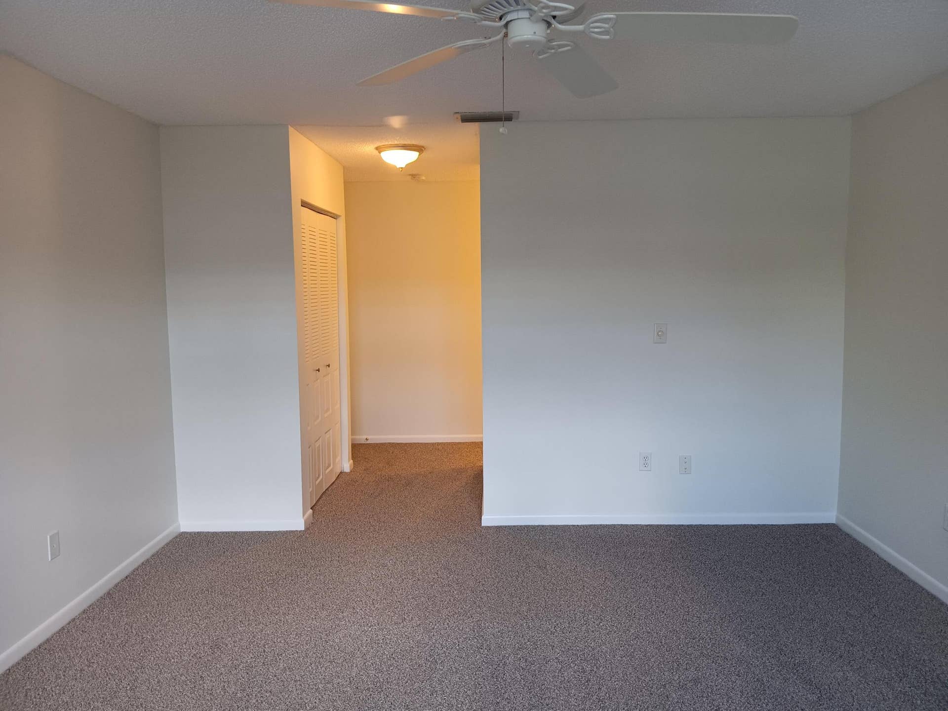 8045 Eastlake Drive, Boca Raton, FL 33433 28