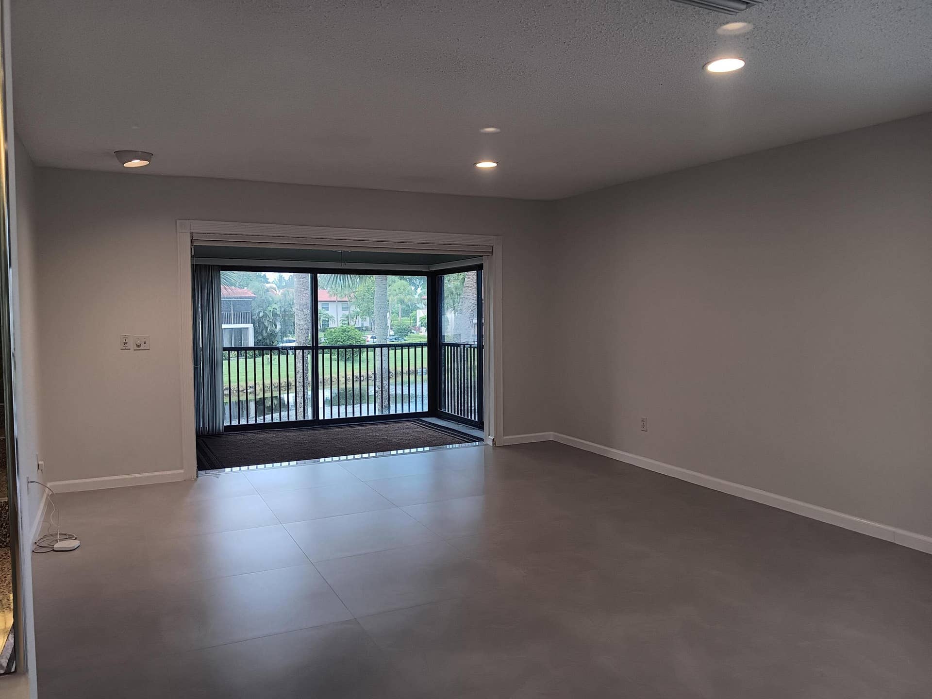 8045 Eastlake Drive, Boca Raton, FL 33433 3