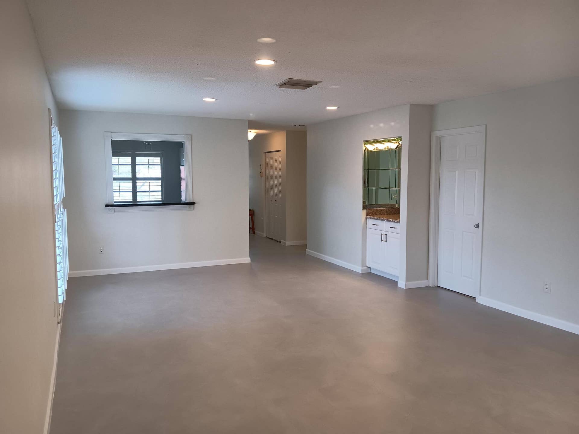 8045 Eastlake Drive, Boca Raton, FL 33433 5