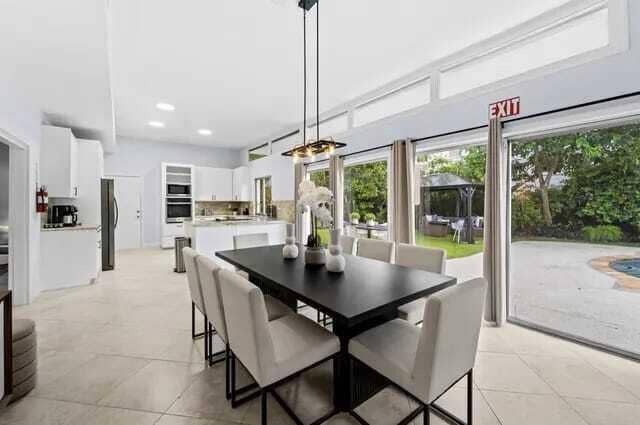 Property photo for 228 Flagler Lane, West Palm Beach, FL