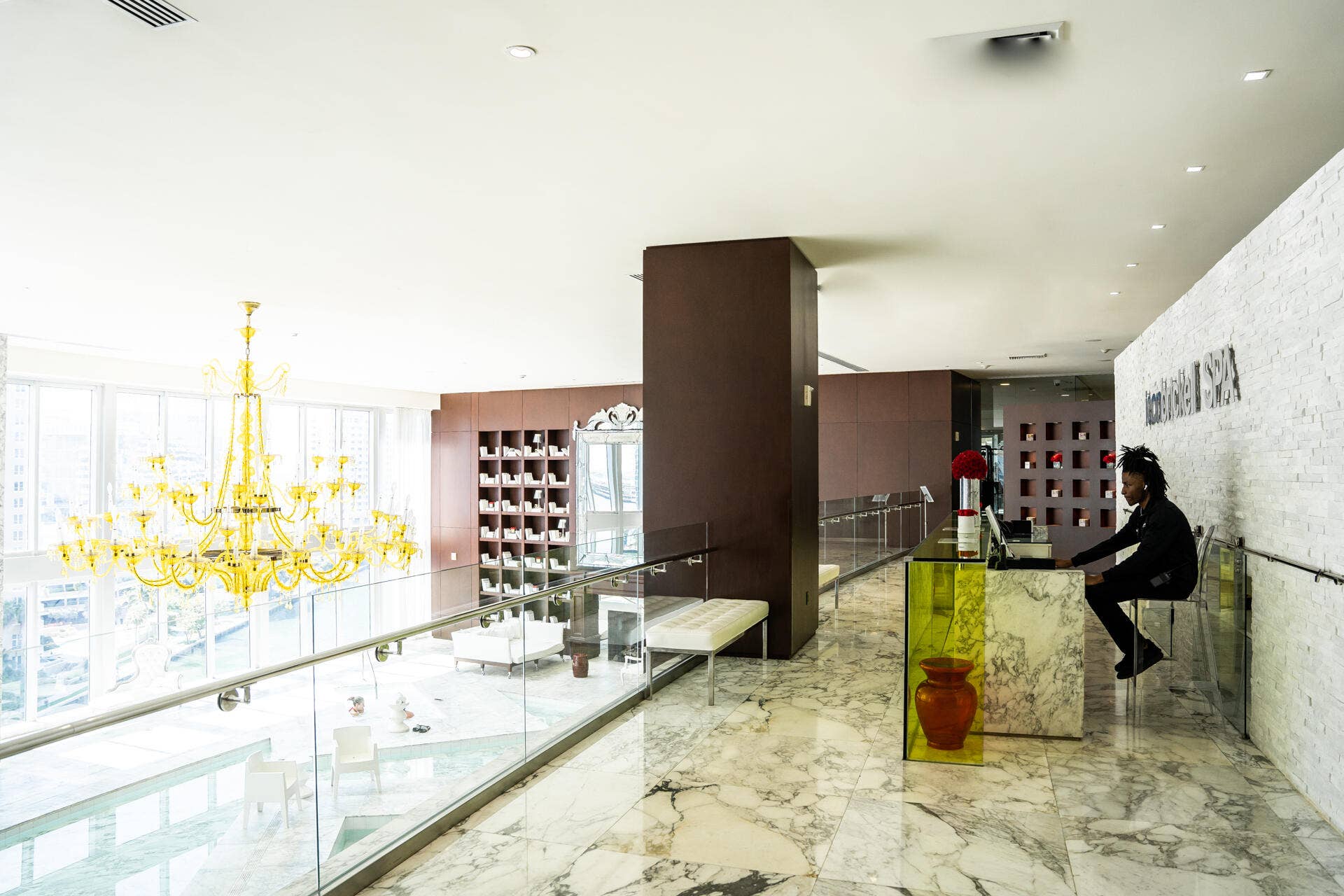 495 BRICKELL Avenue, #811, Miami, FL 33131 DSC03510