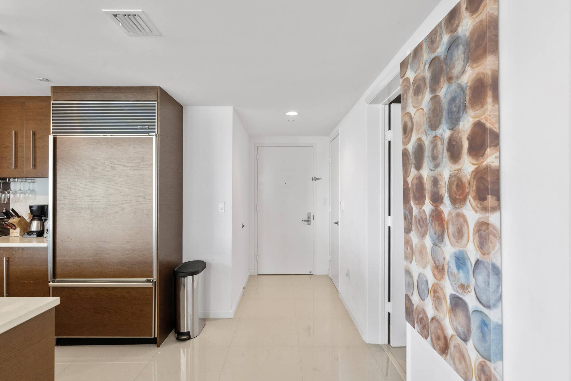 495 BRICKELL Avenue, #811, Miami, FL 33131 Icon