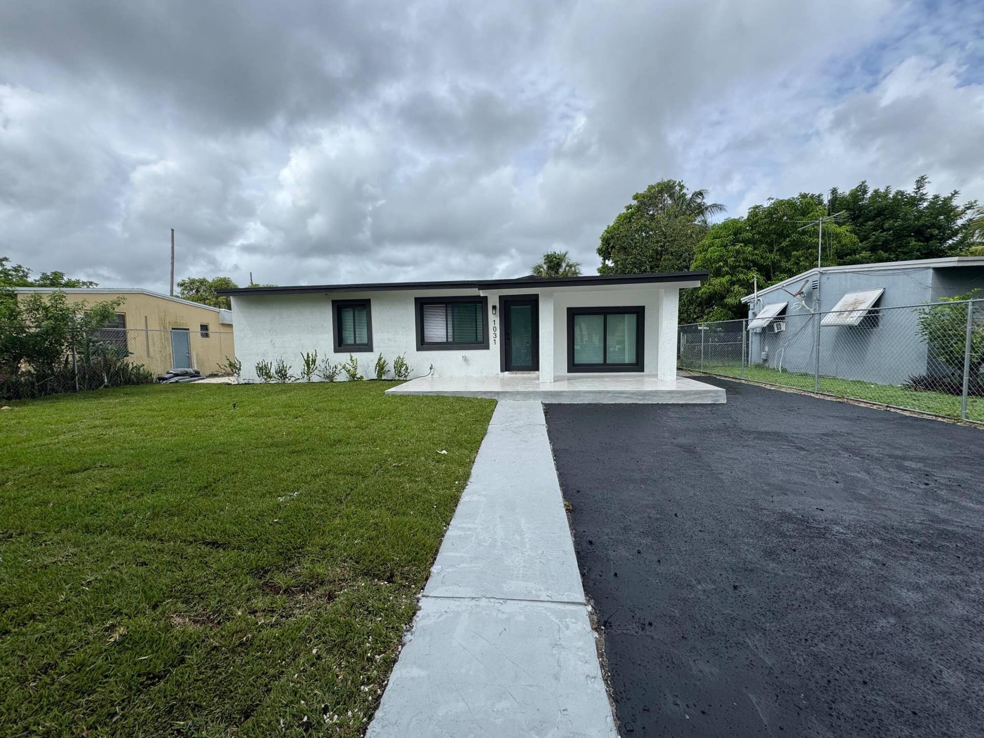 1031 NW 10TH Avenue, Fort Lauderdale, FL 33311 01
