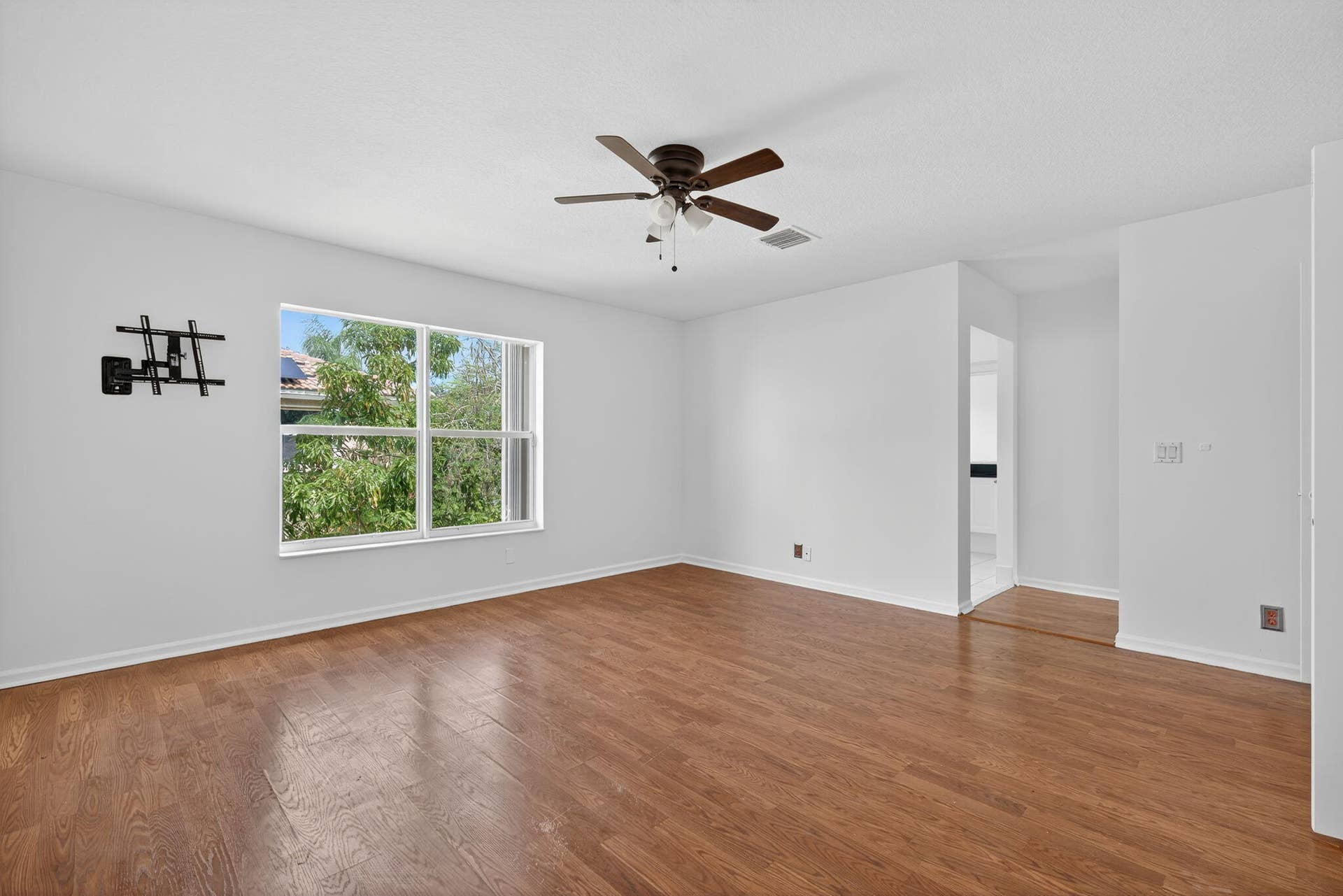 4083 LAKE TAHOE Circle, West Palm Beach, FL 33409 20251008214258-