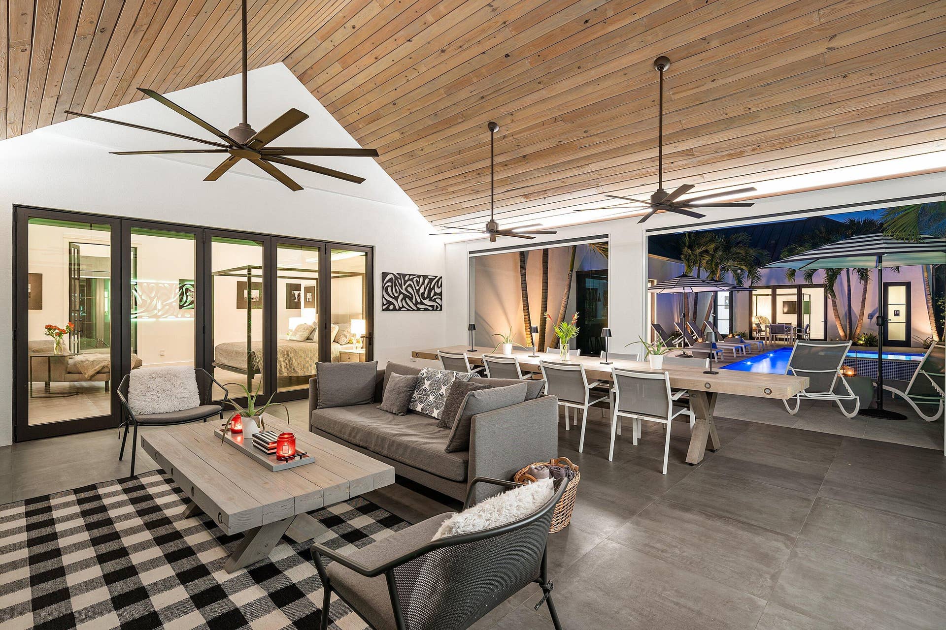 1275 N SWINTON Avenue, Delray Beach, FL 33444 086-1275NorthSwintonAvenue-DelrayBeach-F